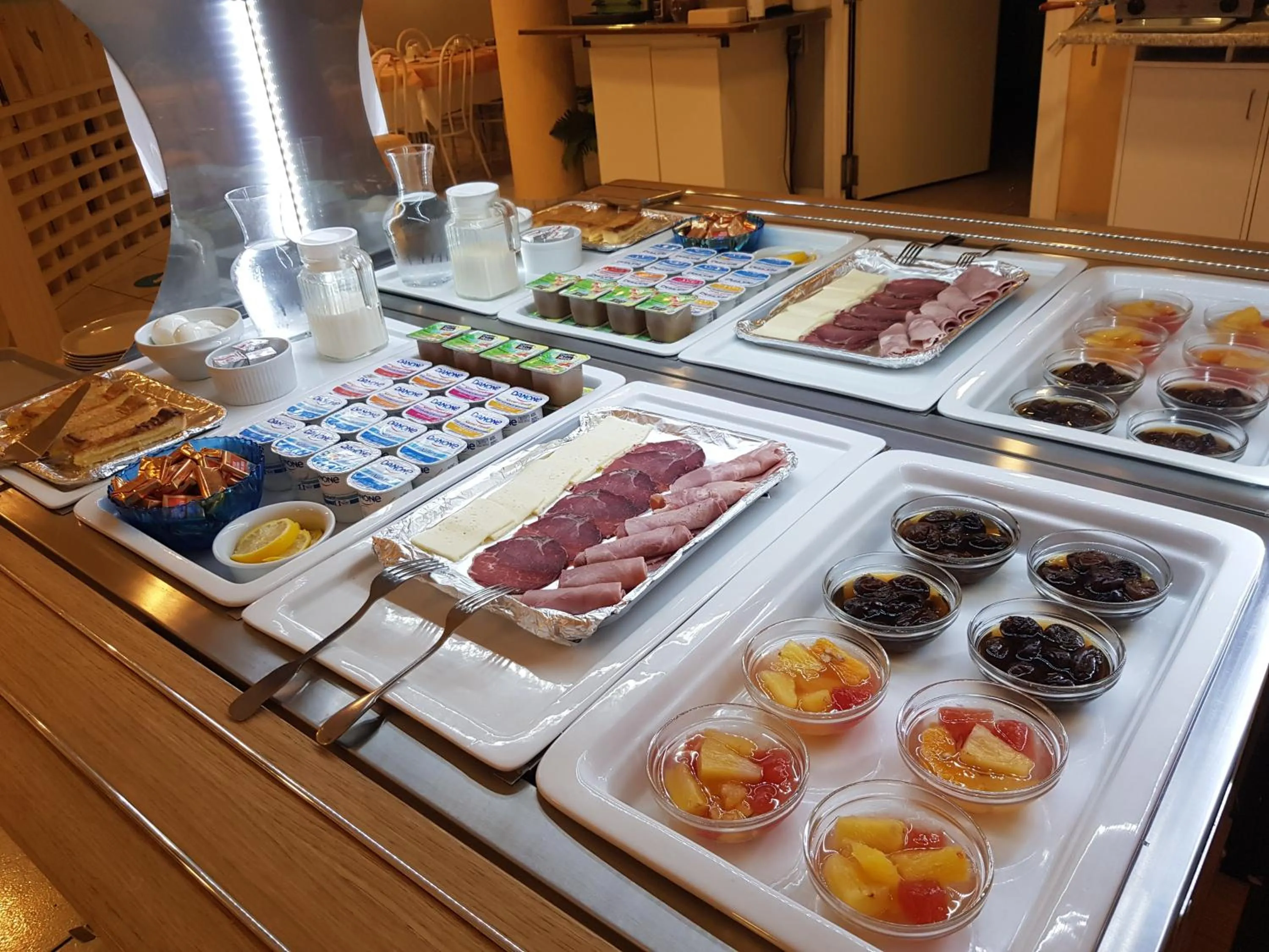 Breakfast in Hôtel de Paris