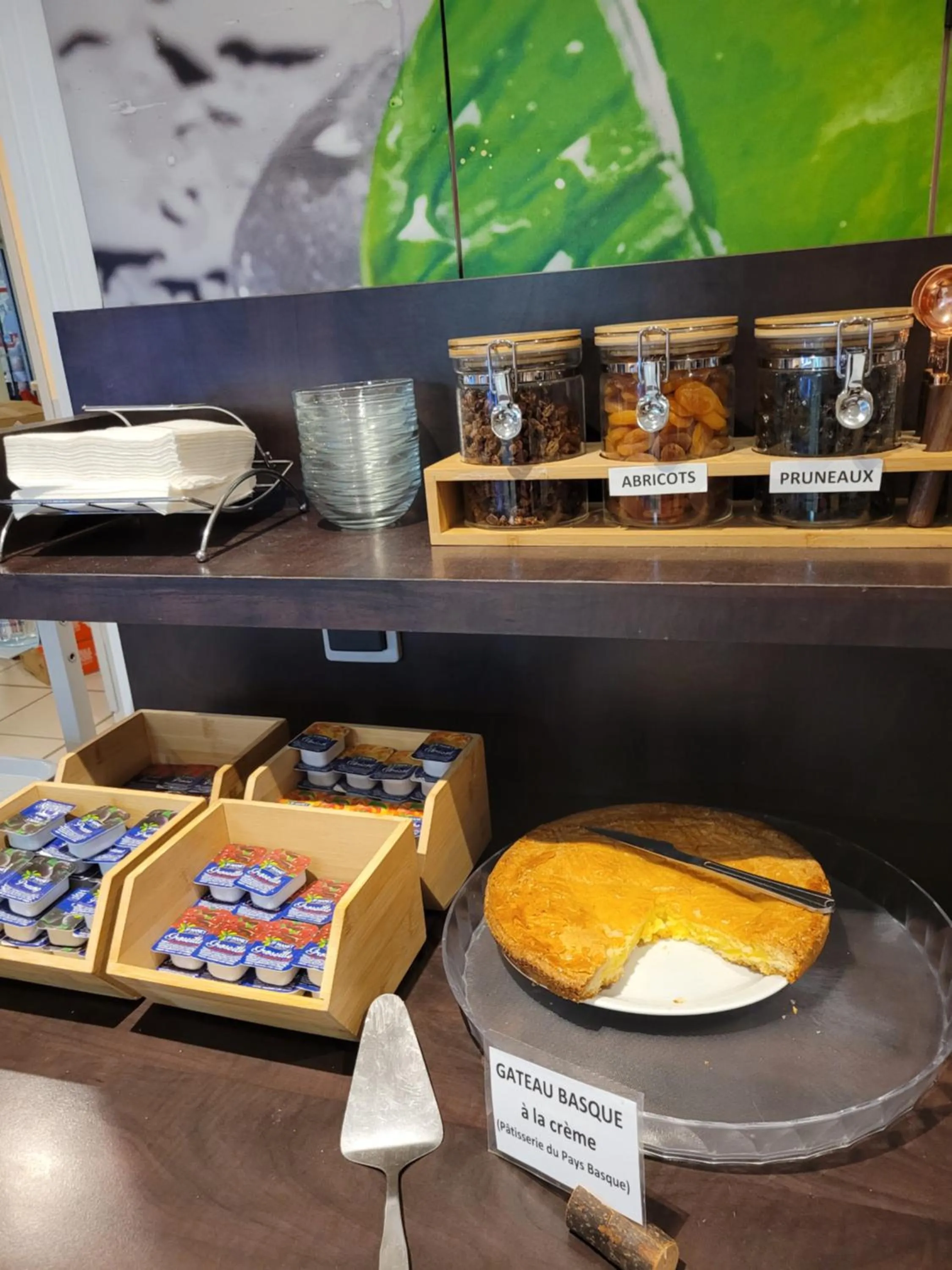 Breakfast in Hôtel de Paris