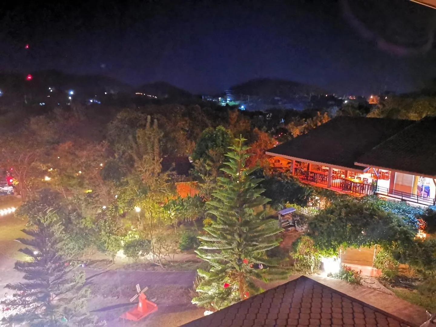Baan Suan Rojjana