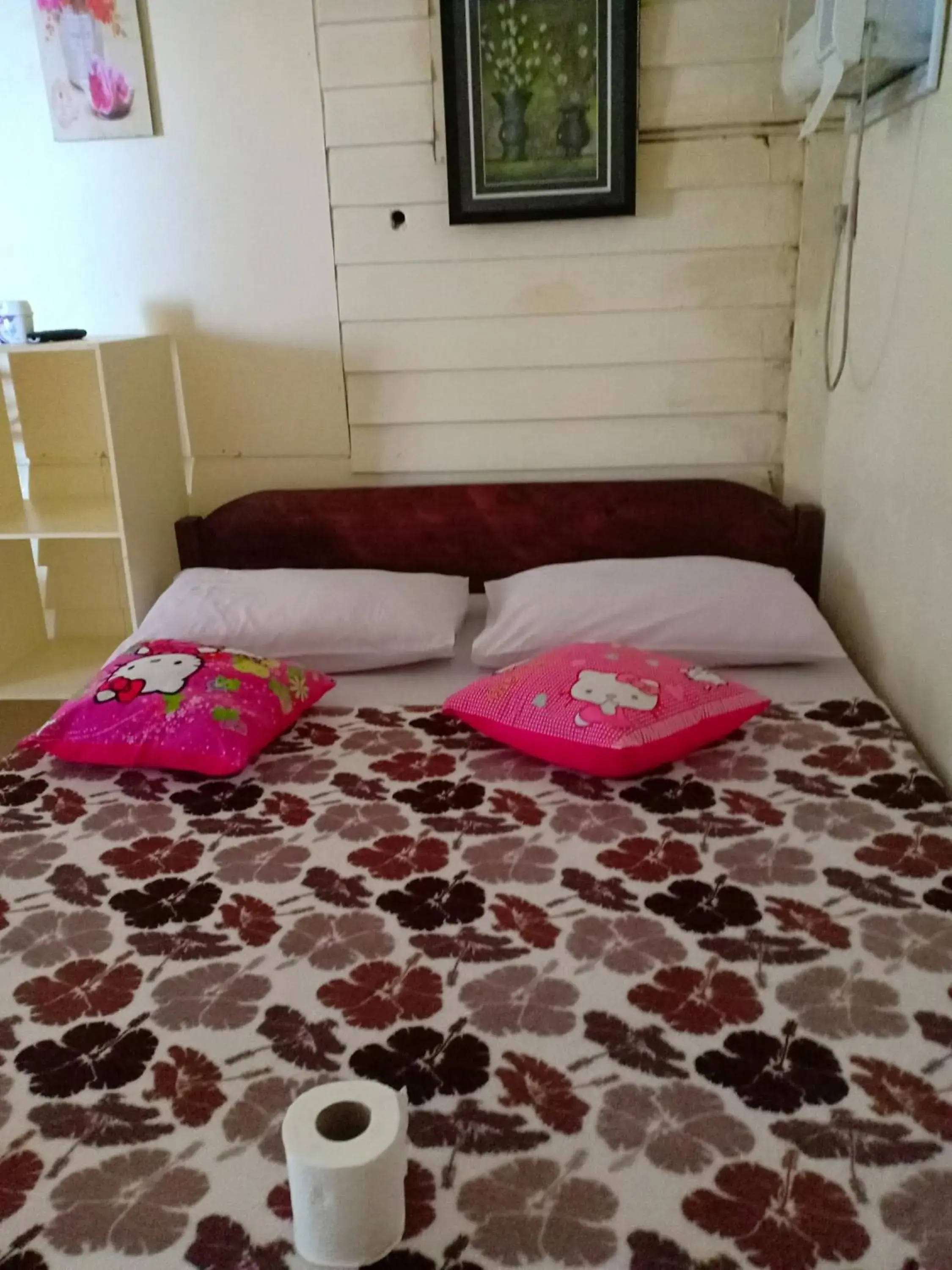 Bed in Just Inn Bed in Just Inn