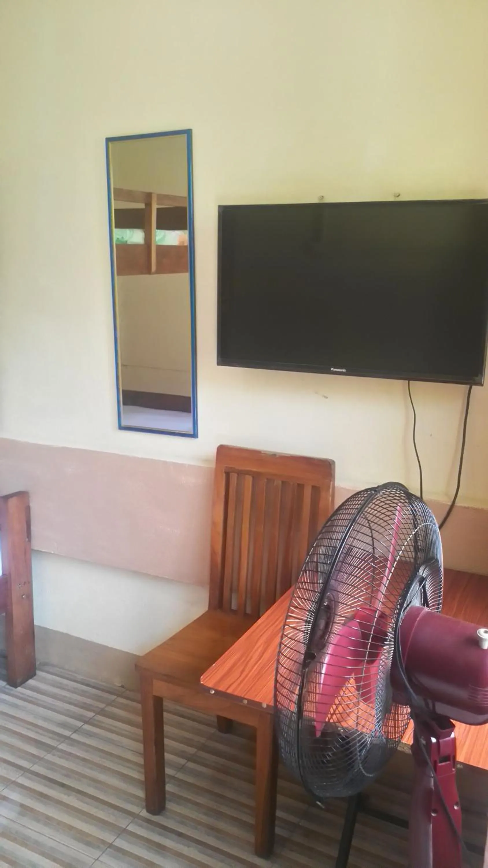 Entertainment in Just Inn