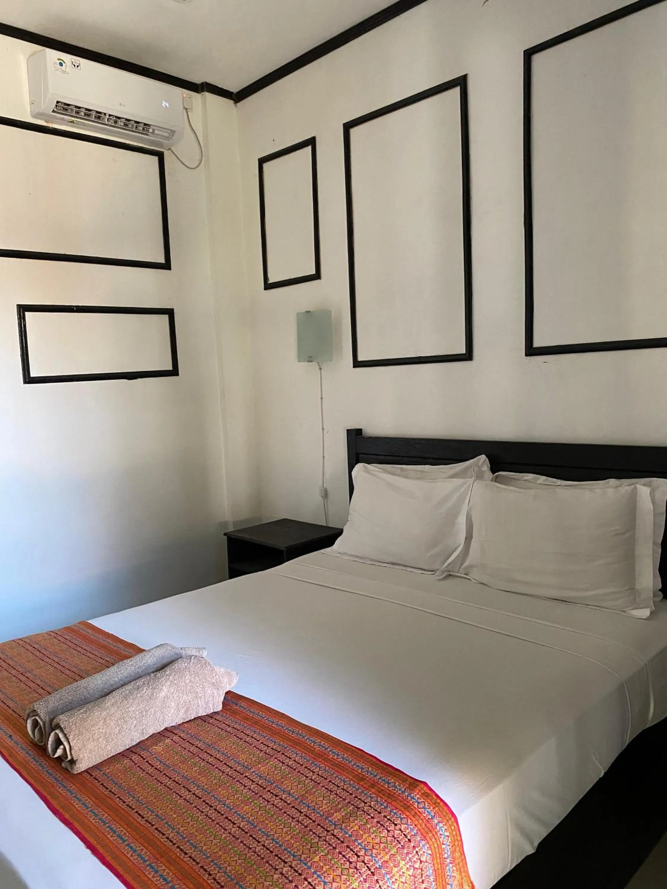 Bed in Akalanka Homestay