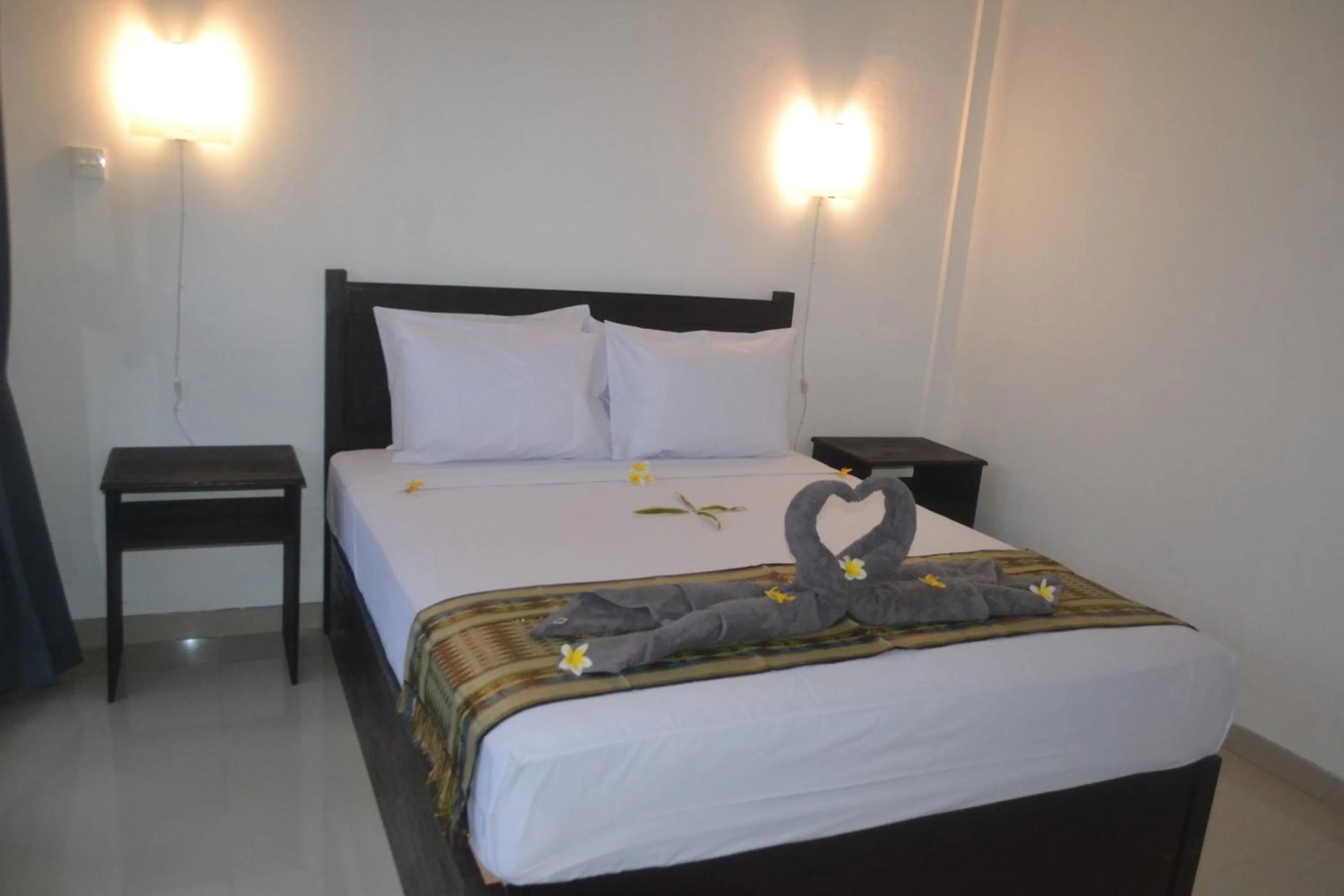 Bedroom, Bed in Akalanka Homestay