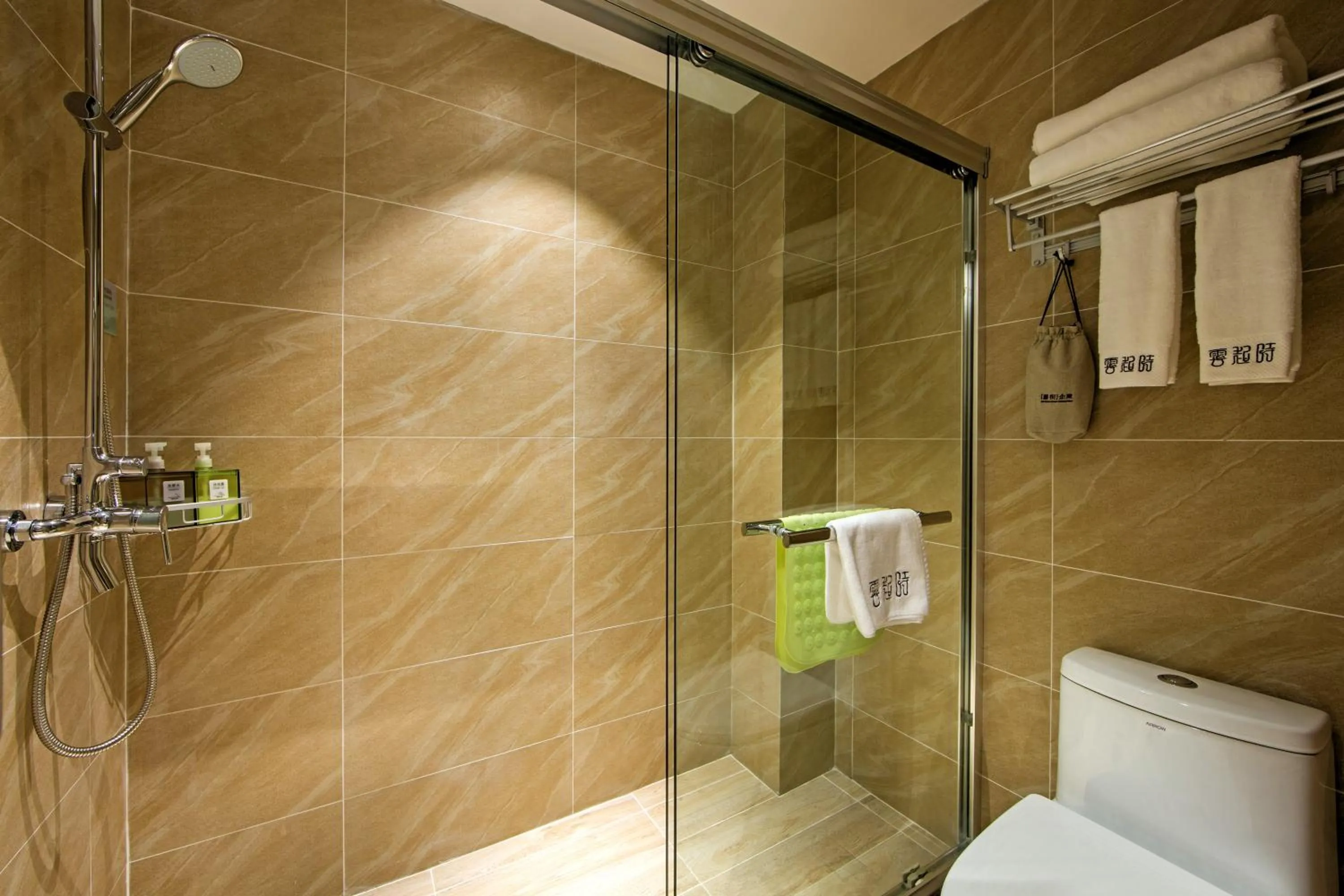 Bathroom in Ancient Street No.5 Youth Chic Hotel