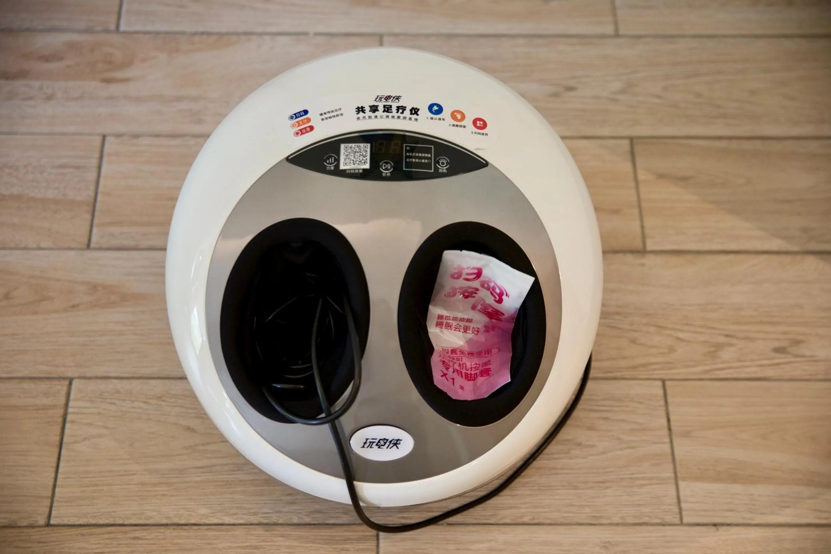 Ancient Street No.5 Youth Chic Hotel