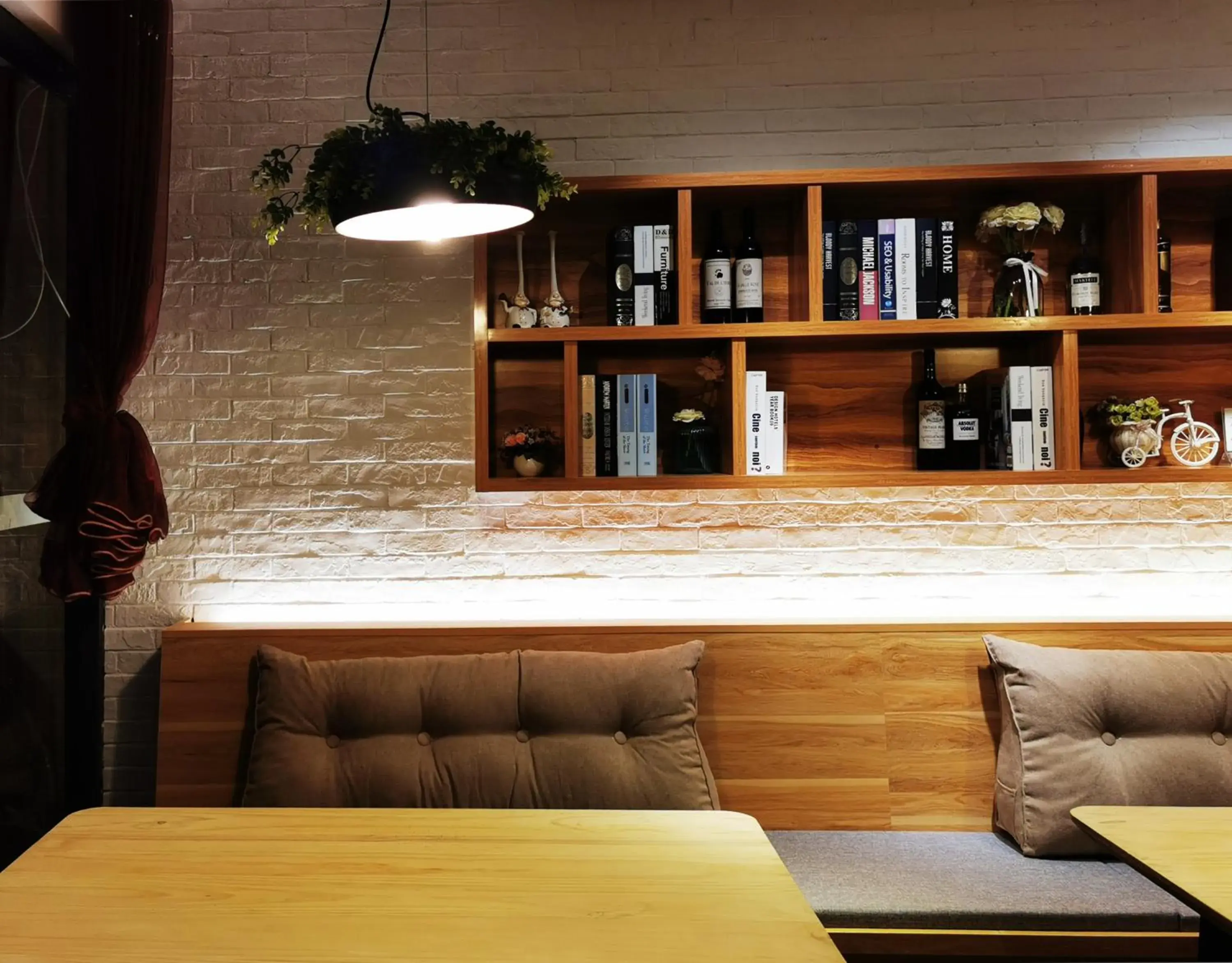 Restaurant/places to eat in Ancient Street No.5 Youth Chic Hotel Restaurant/places to eat in Ancient Street No.5 Youth Chic Hotel