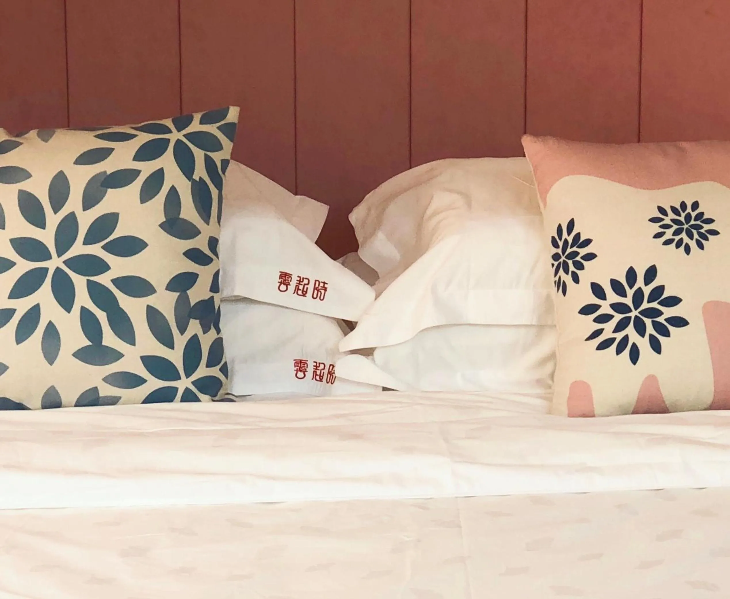 Decorative detail, Bed in Ancient Street No.5 Youth Chic Hotel