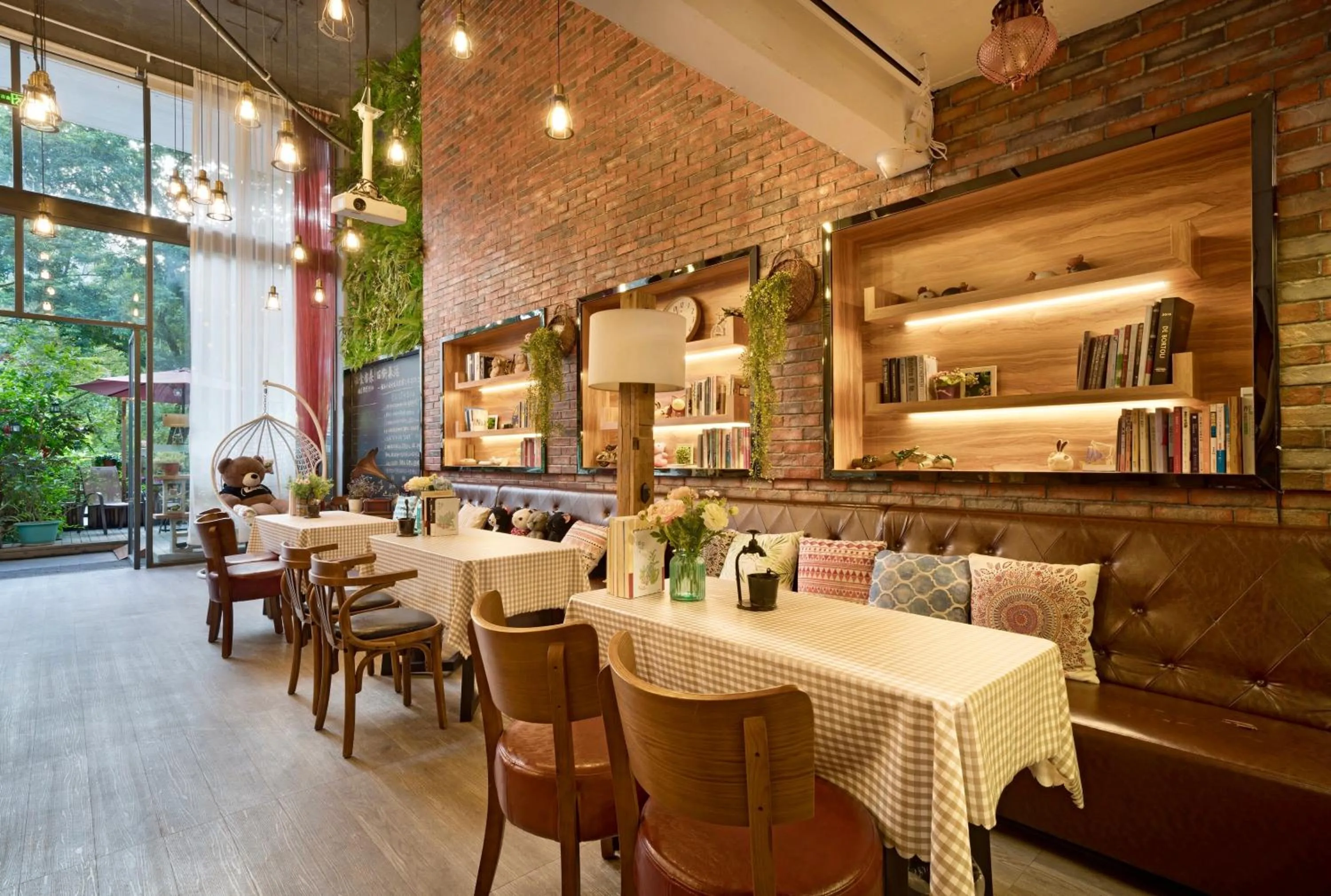 Lounge or bar in Ancient Street No.5 Youth Chic Hotel