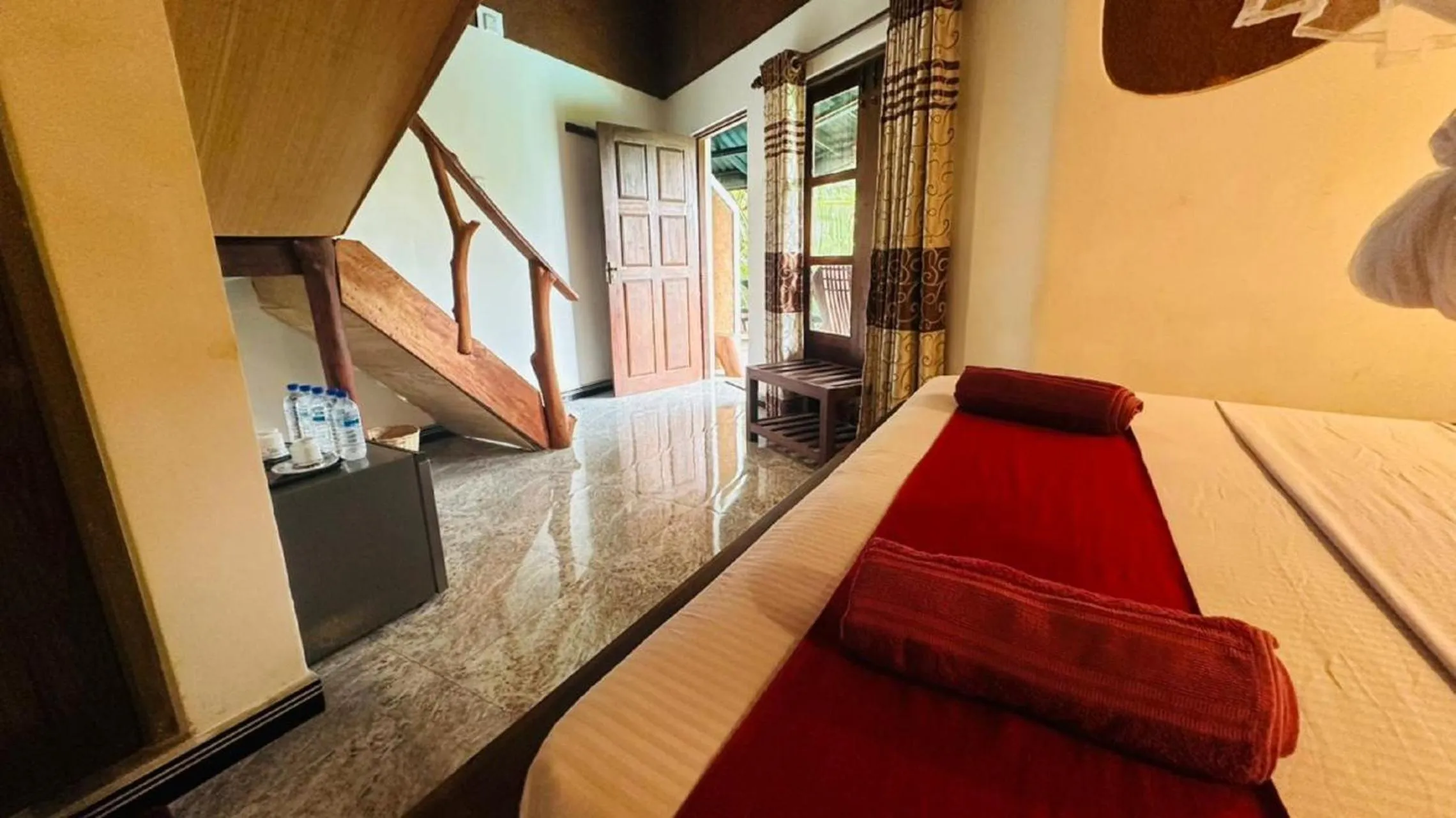 Bed in Sigiri Heritage Villa