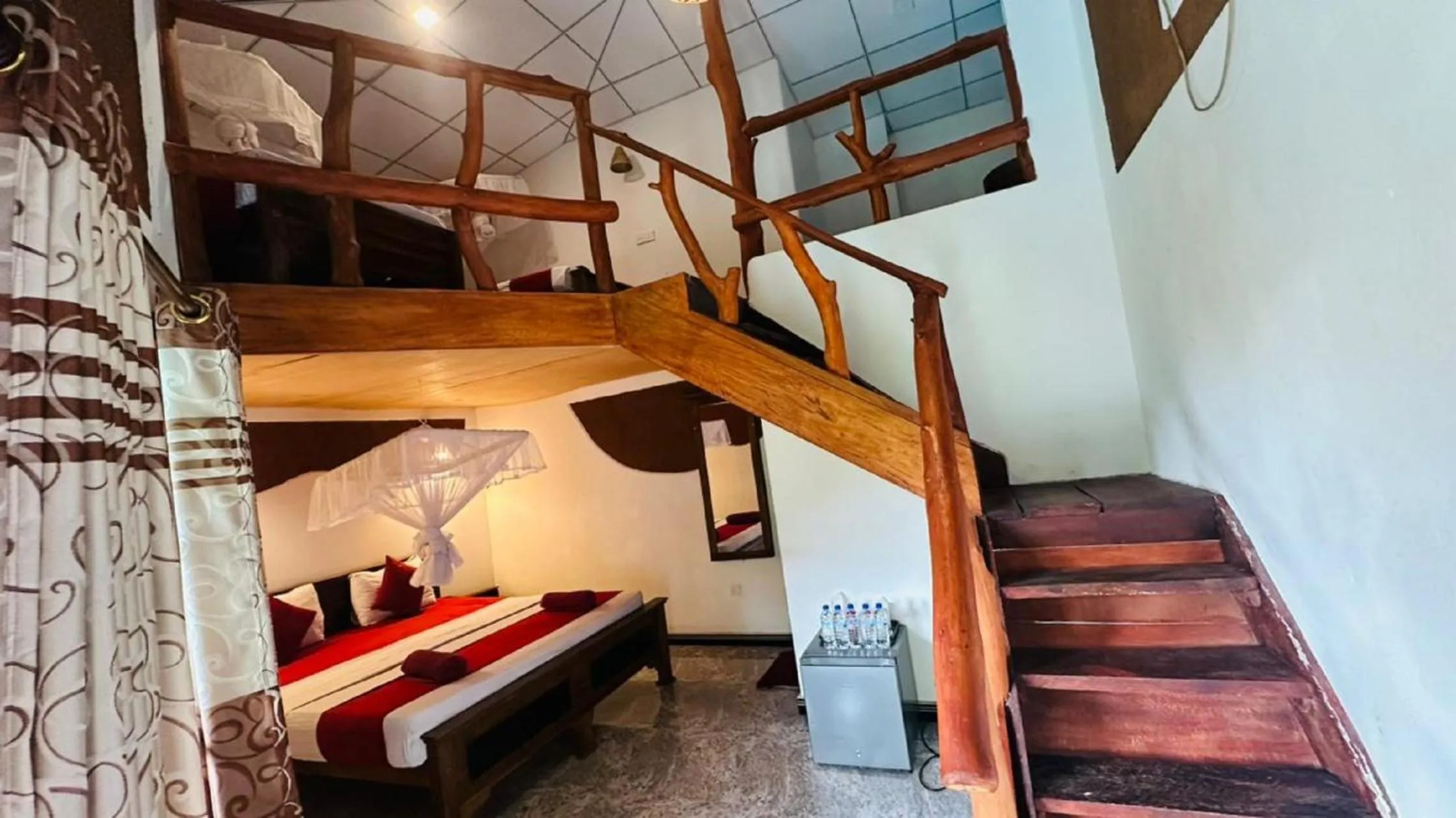 Bed in Sigiri Heritage Villa