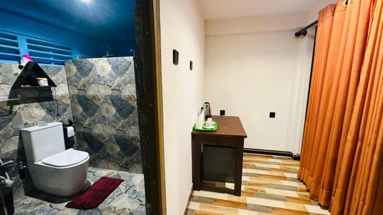 Bathroom in Sigiri Heritage Villa