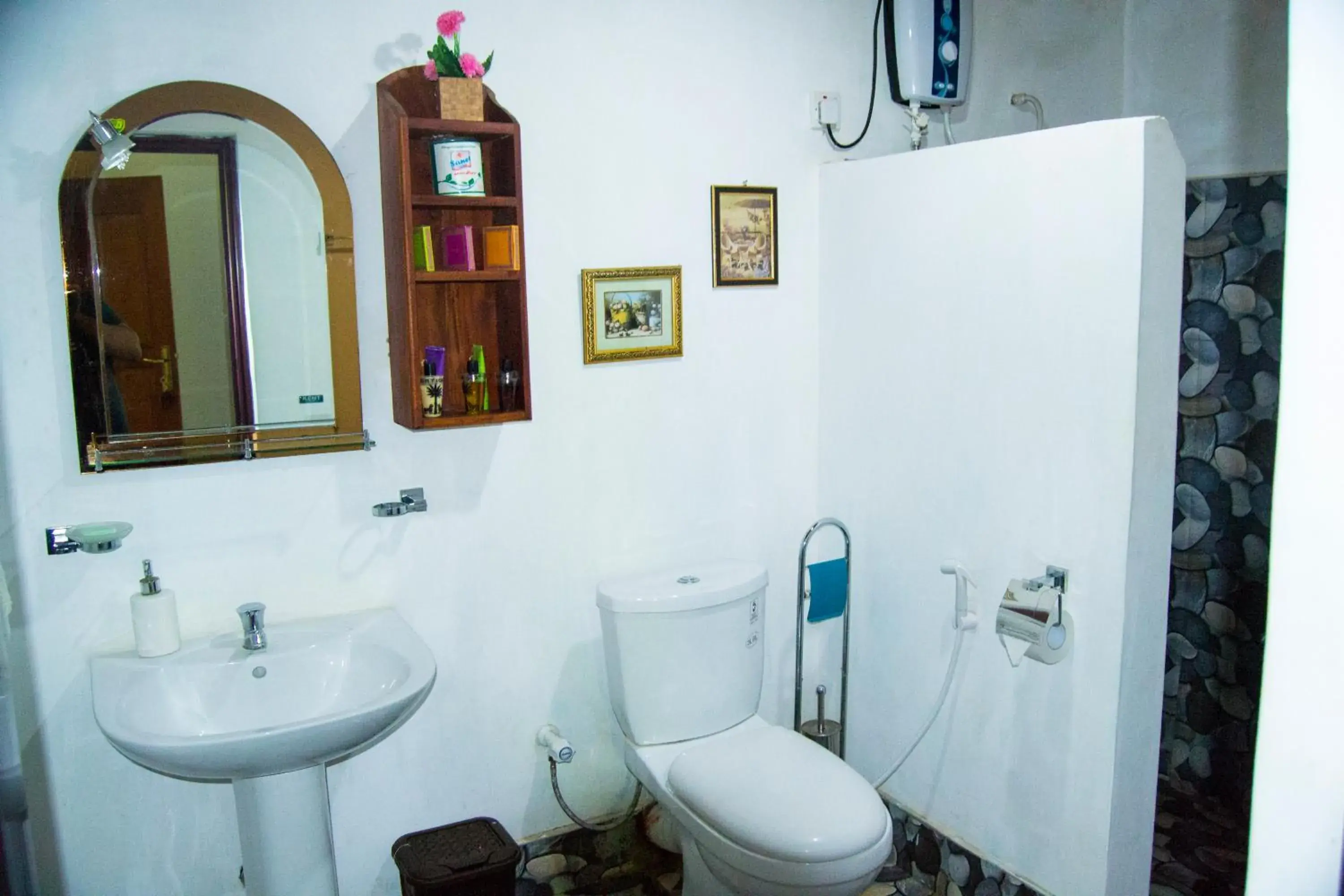 Triple Room with Pool View in Sigiri Heritage Villa Triple Room with Pool View in Sigiri Heritage Villa