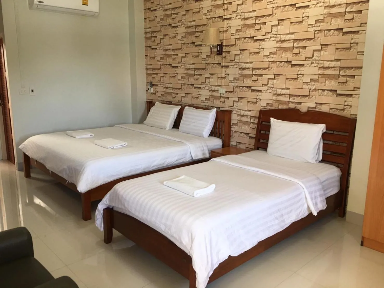 Bed in Pantip Residence