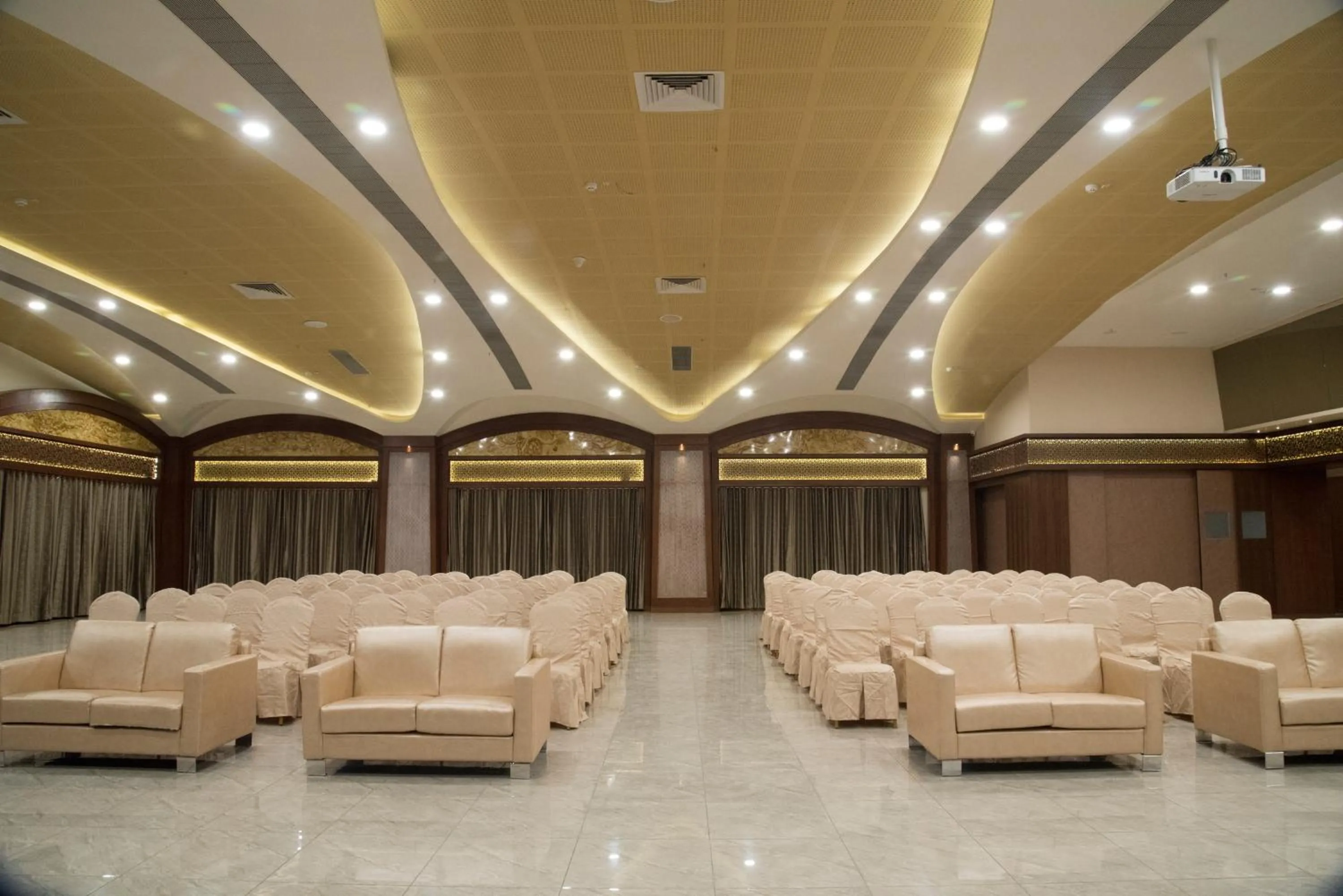Meeting/conference room in Regenta Inn Vadodara, 500m from Railway Station