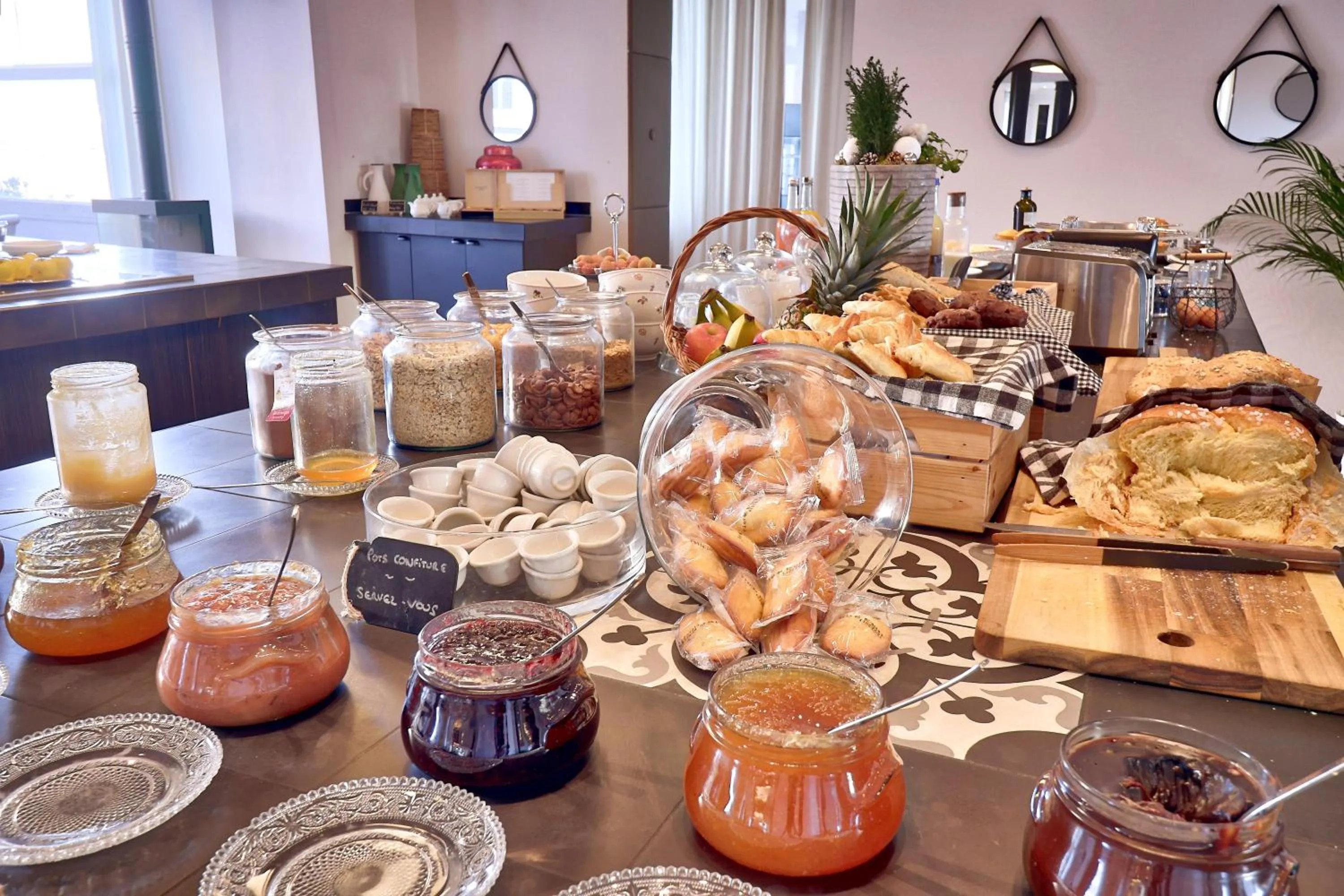 Continental breakfast in Belfry & Spa by Ligne St Barth