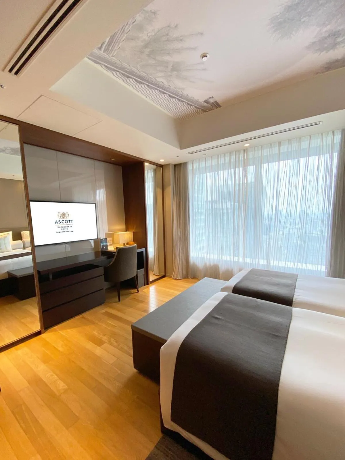 Photo of the whole room, Bed in Ascott Marunouchi Tokyo