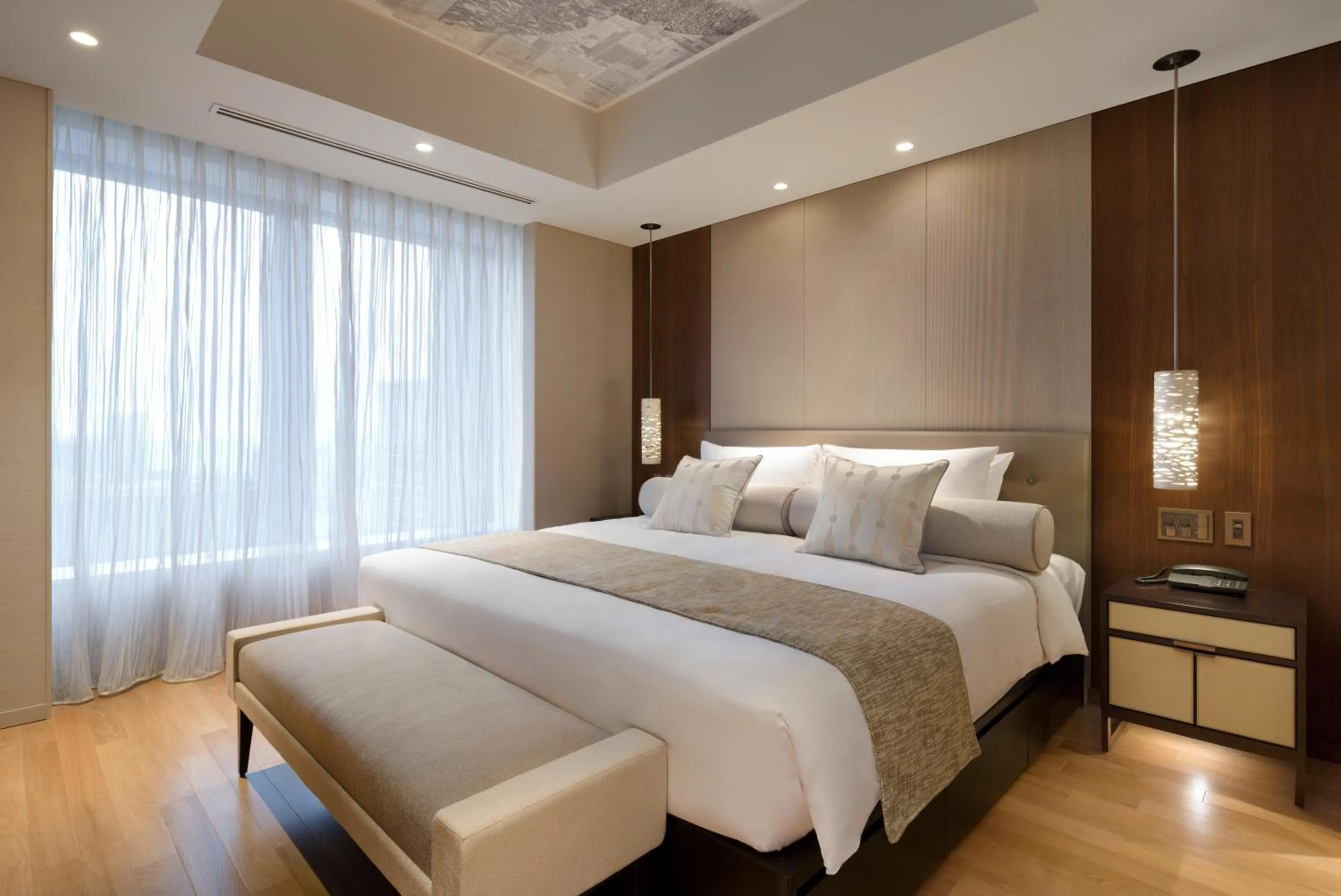 Bed in Ascott Marunouchi Tokyo