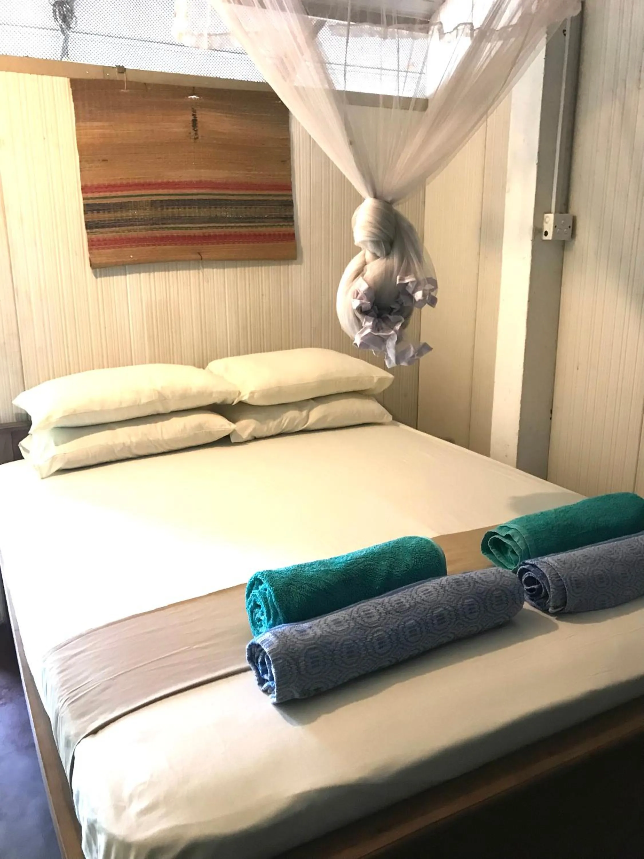 Bed in Salt Bay Kite and Dive Resort