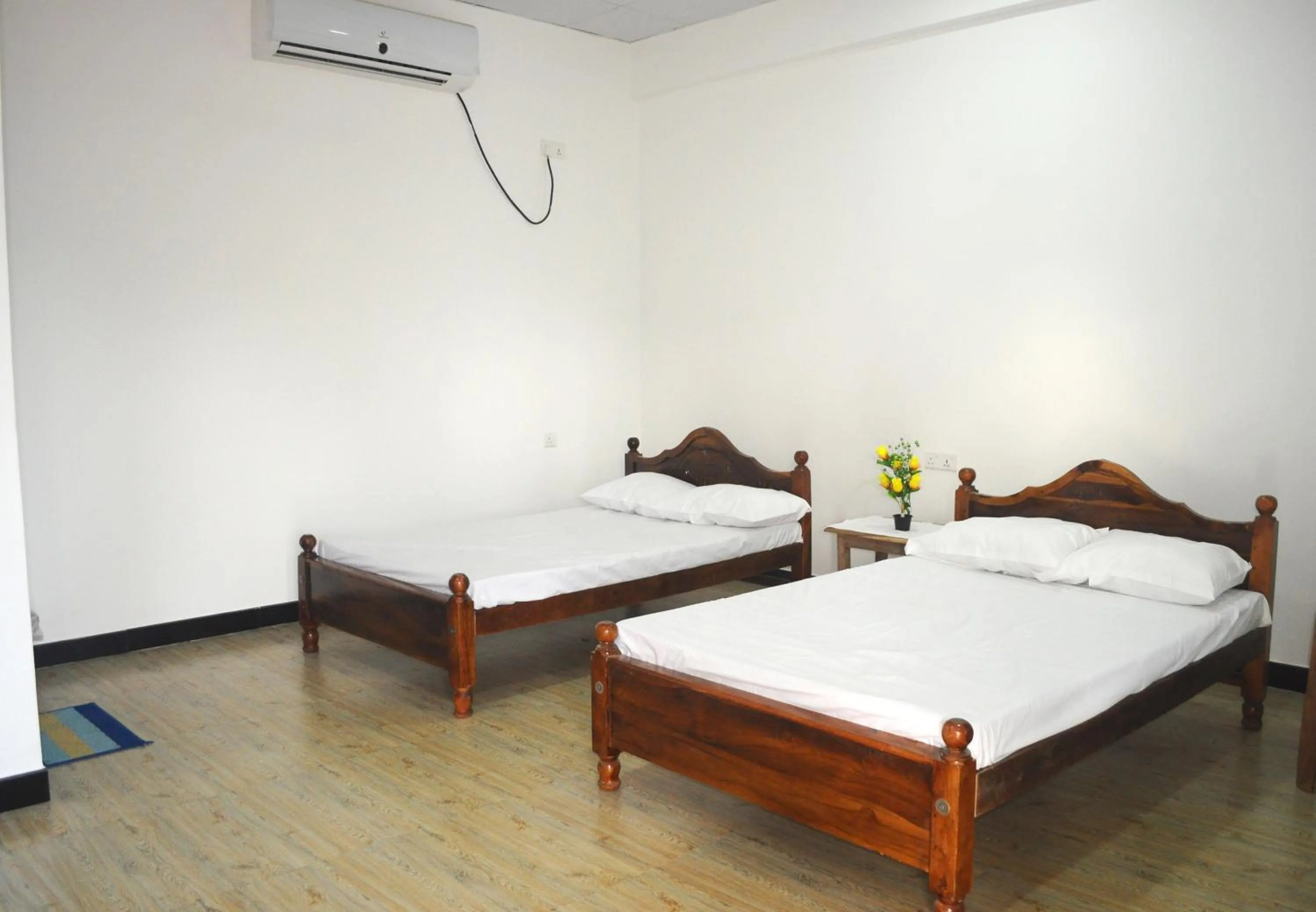 Bedroom, Bed in Nilaveli Star View Hotel
