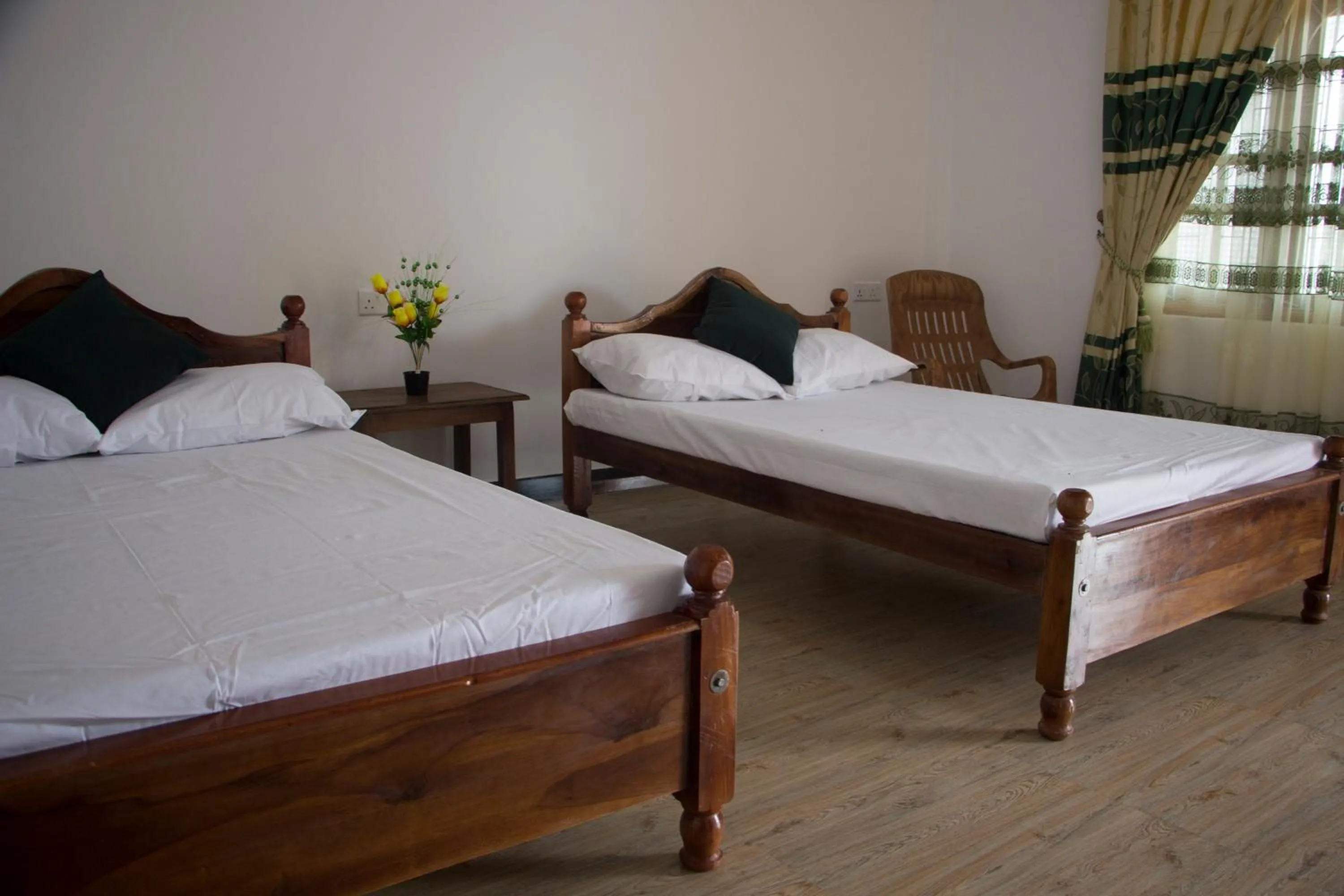 Bedroom, Bed in Nilaveli Star View Hotel