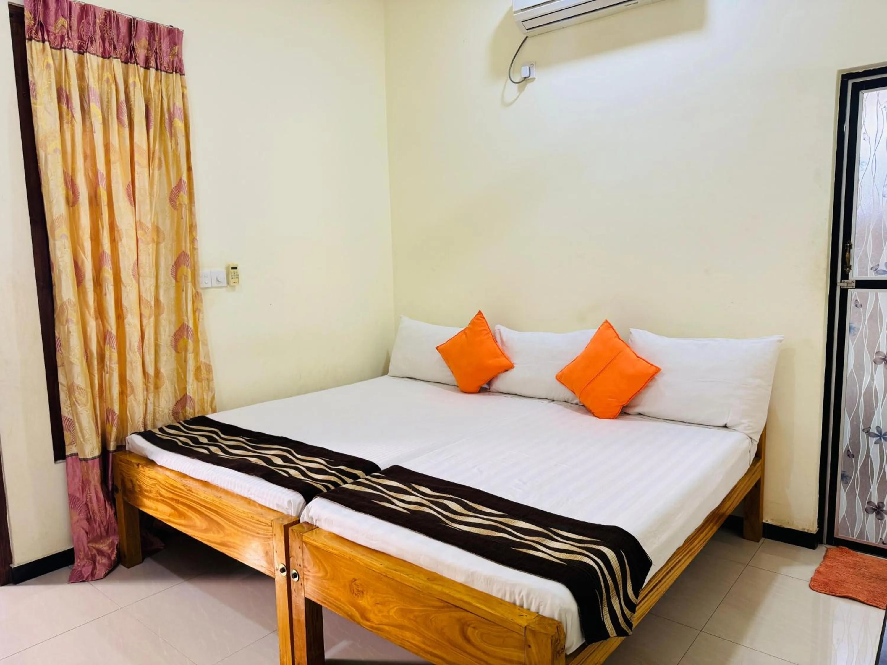 Bedroom, Bed in Aa Inn