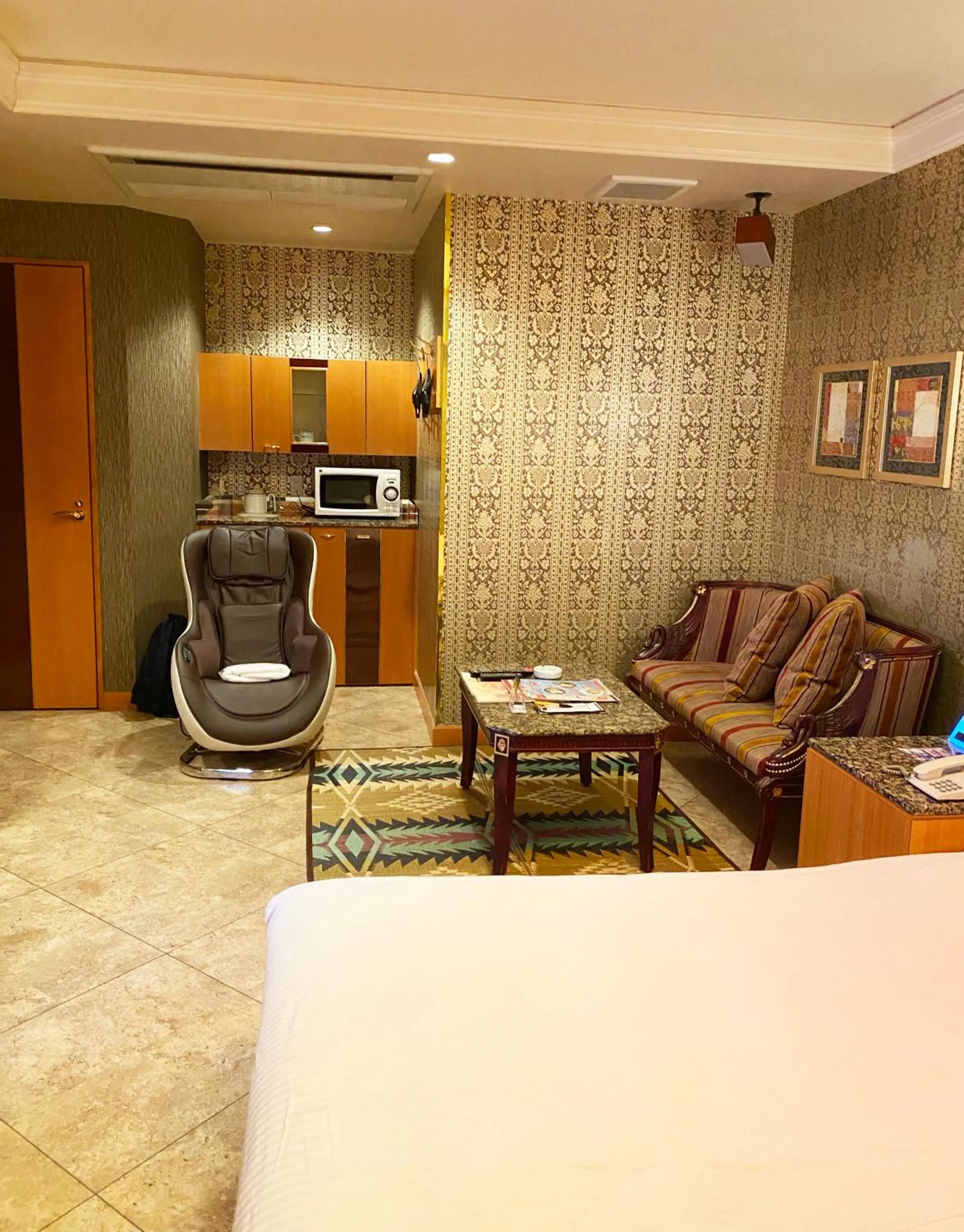 Photo of the whole room in Hotel Venus Ritz (Adult Only)