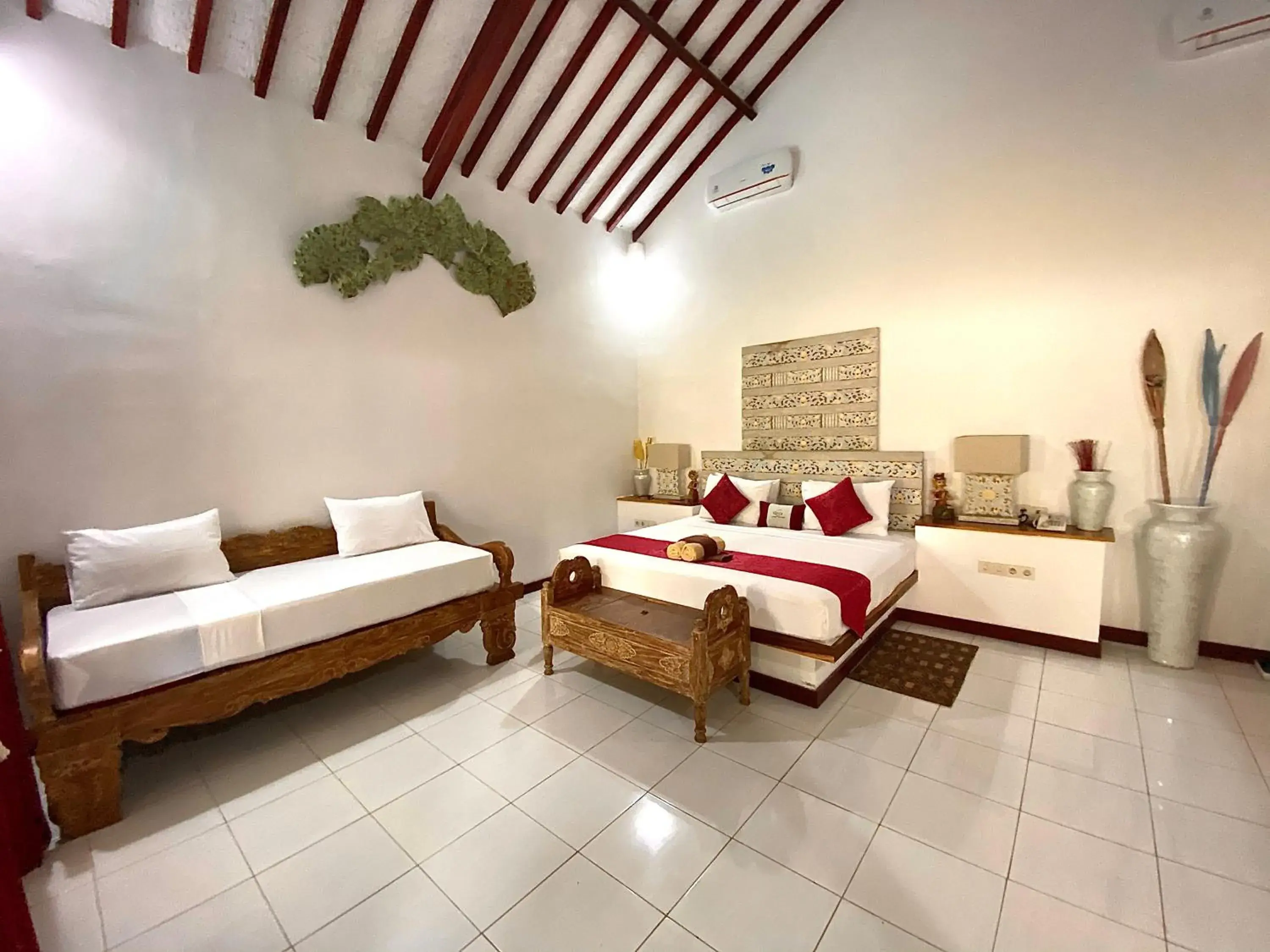Superior Villa with Plunge Pool in Cinta Cottages Superior Villa with Plunge Pool in Cinta Cottages