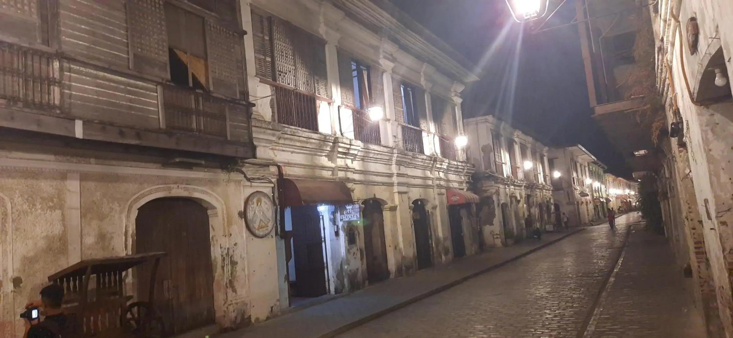 Property building in Escolta's Homey Lodge Property building in Escolta's Homey Lodge