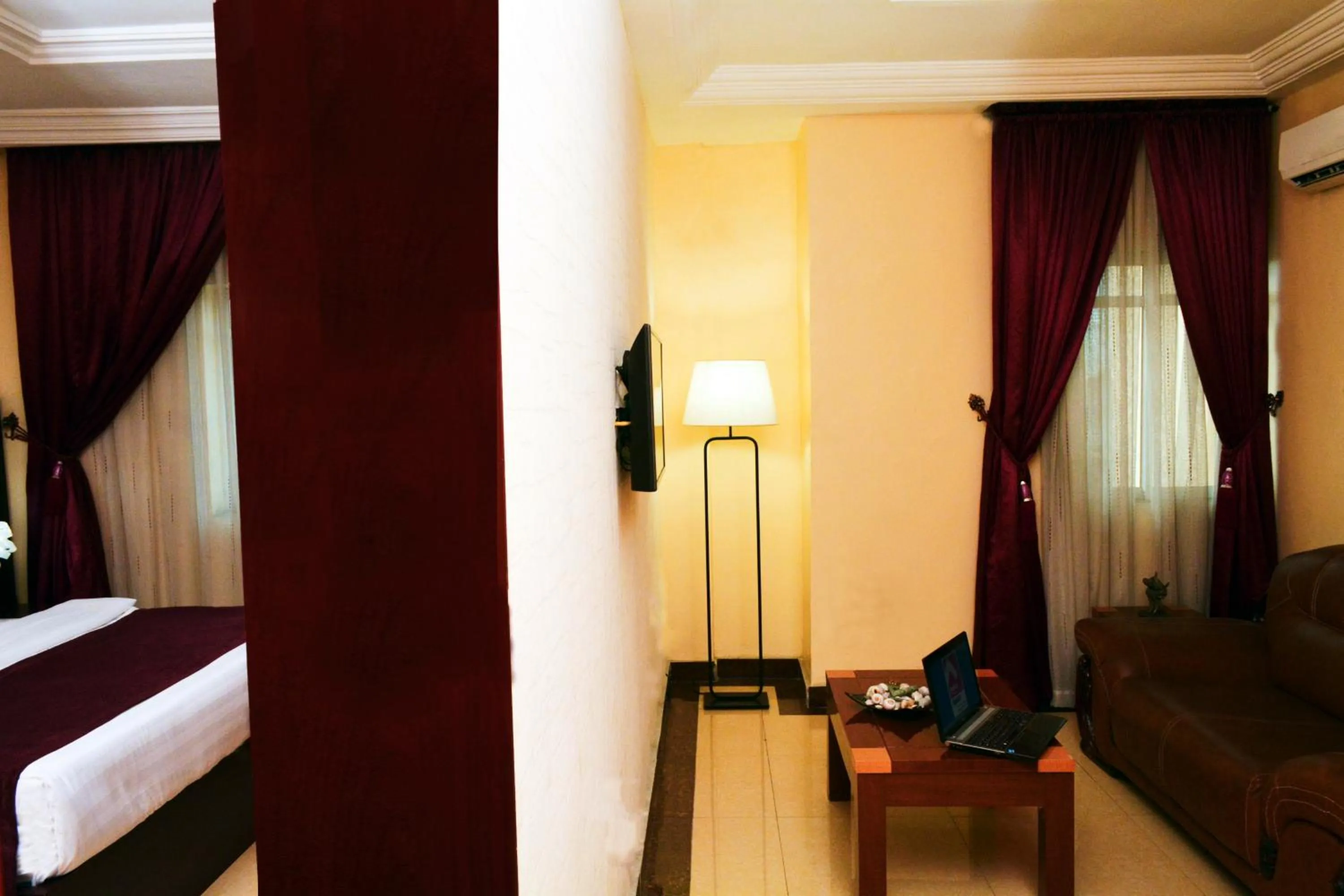 Bed in Sweet Spirit Hotel and Suites Danag - Port Harcourt