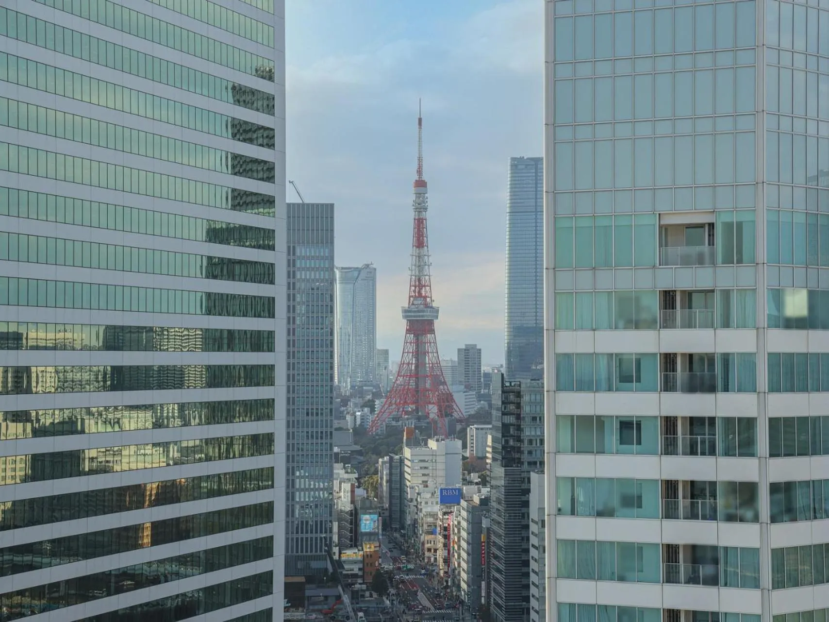 Property building in Bayside Hotel Azur Takeshiba