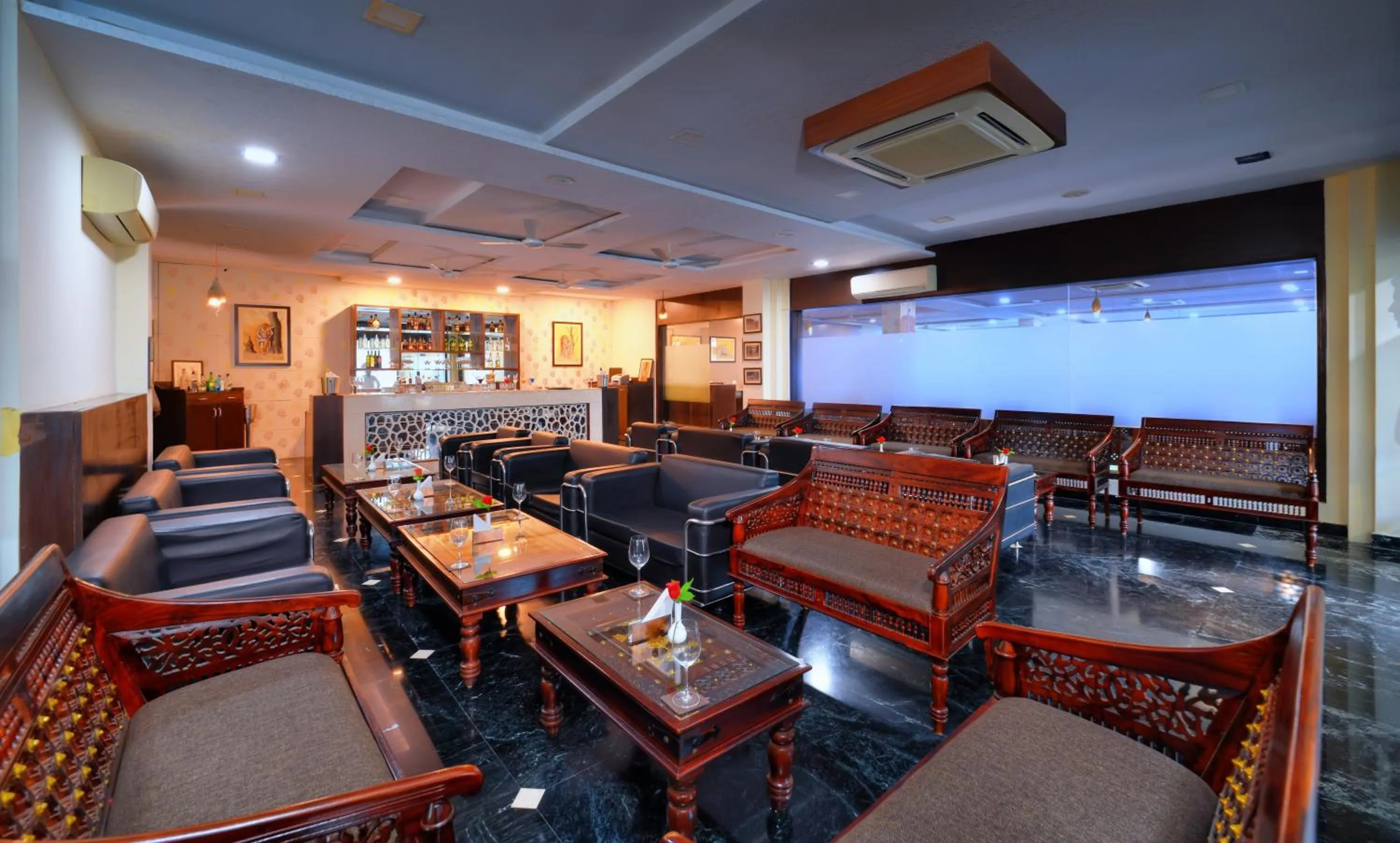 Lounge or bar in Jungle Vilas