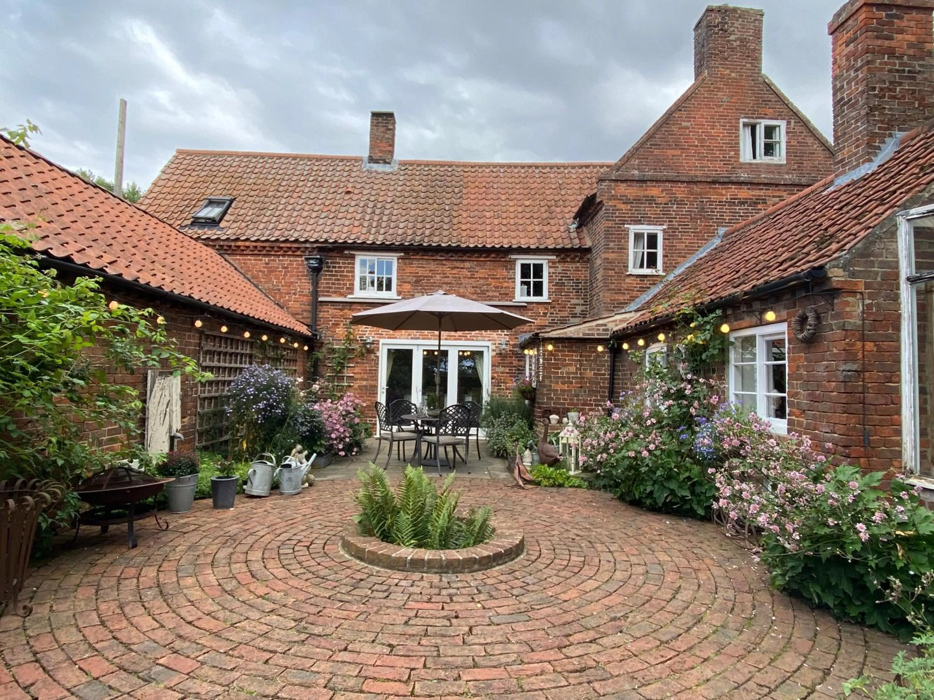 Garden view in Lut's Place