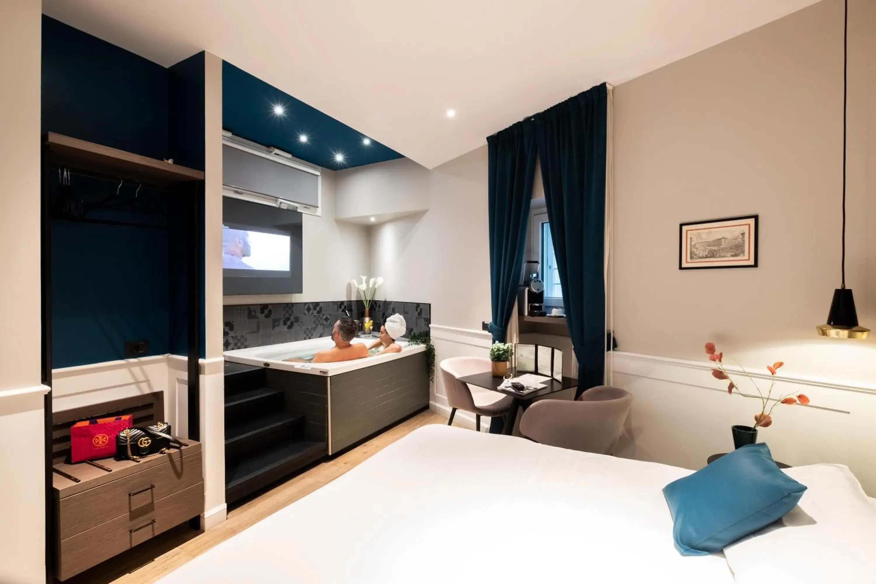 Deluxe Double or Twin Room with Spa Bath in Navona Street Hotel Deluxe Double or Twin Room with Spa Bath in Navona Street Hotel