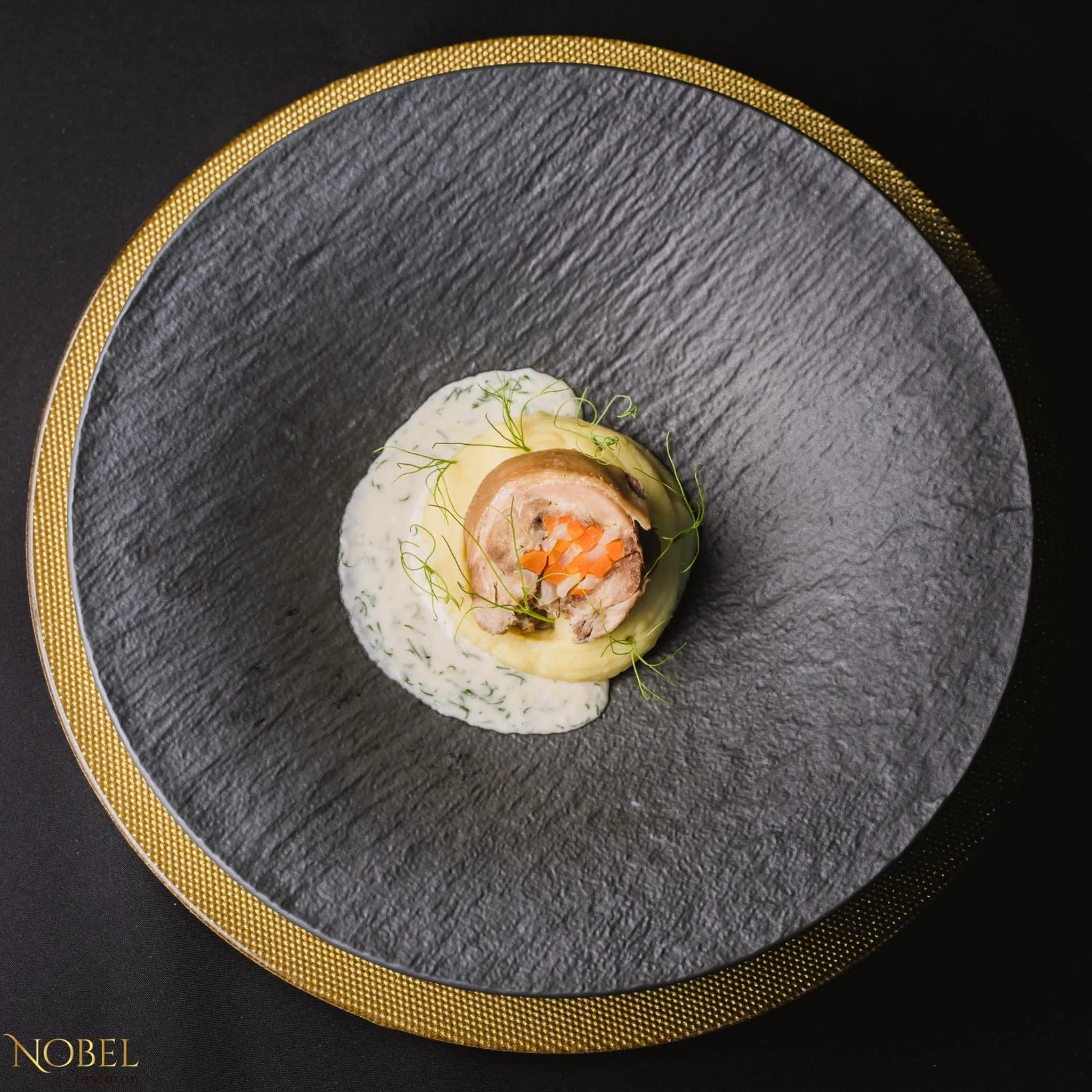 Restaurant/places to eat in Hotel Turist