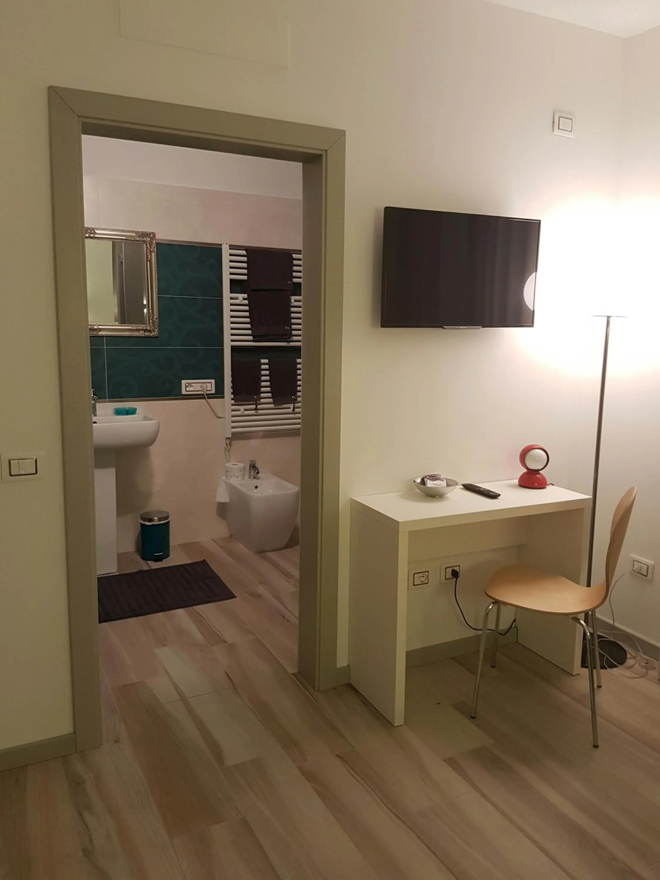 Photo of the whole room in B&B Perbacco Relax