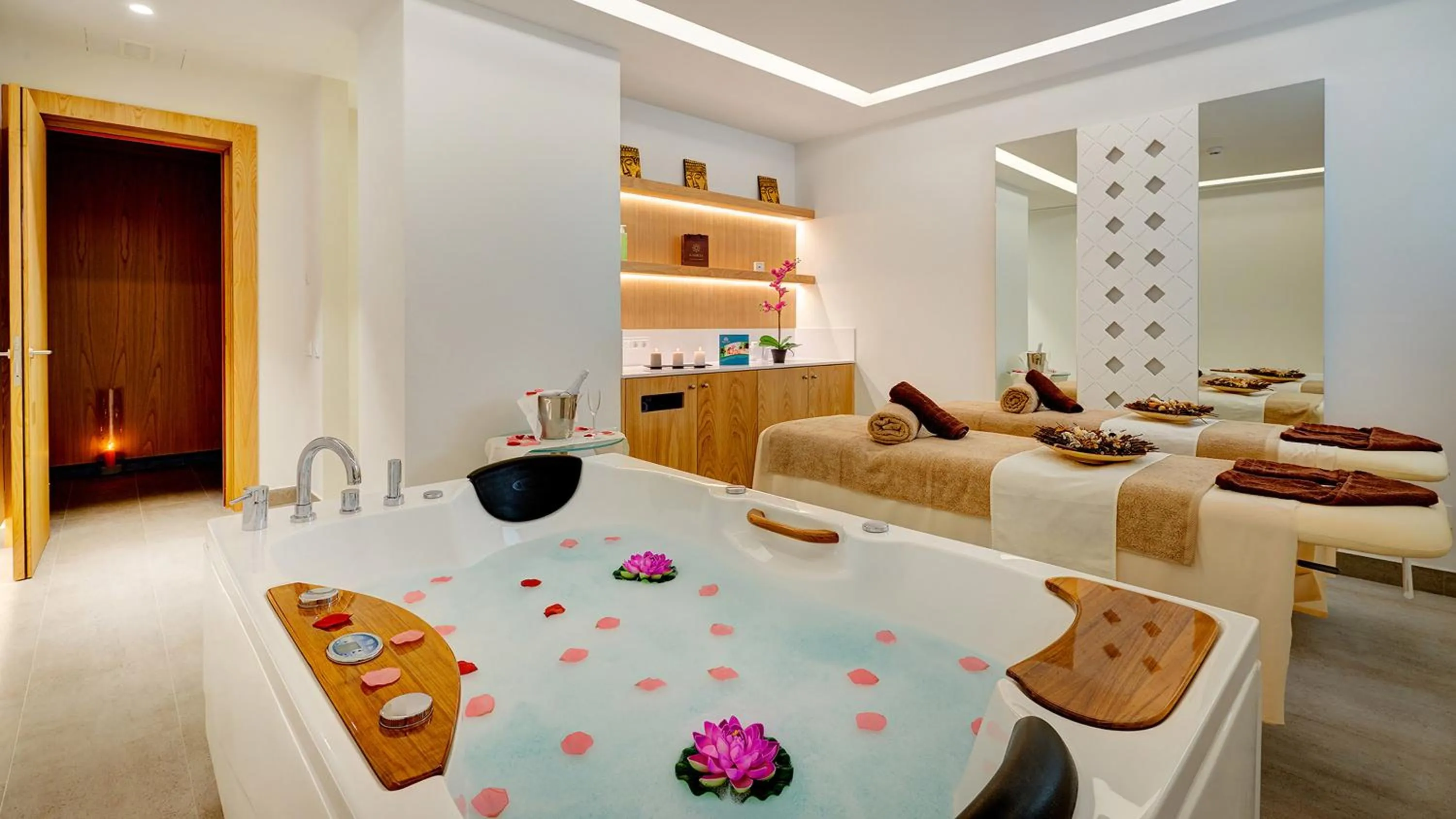 Massage in Hipotels Playa de Palma Palace&Spa