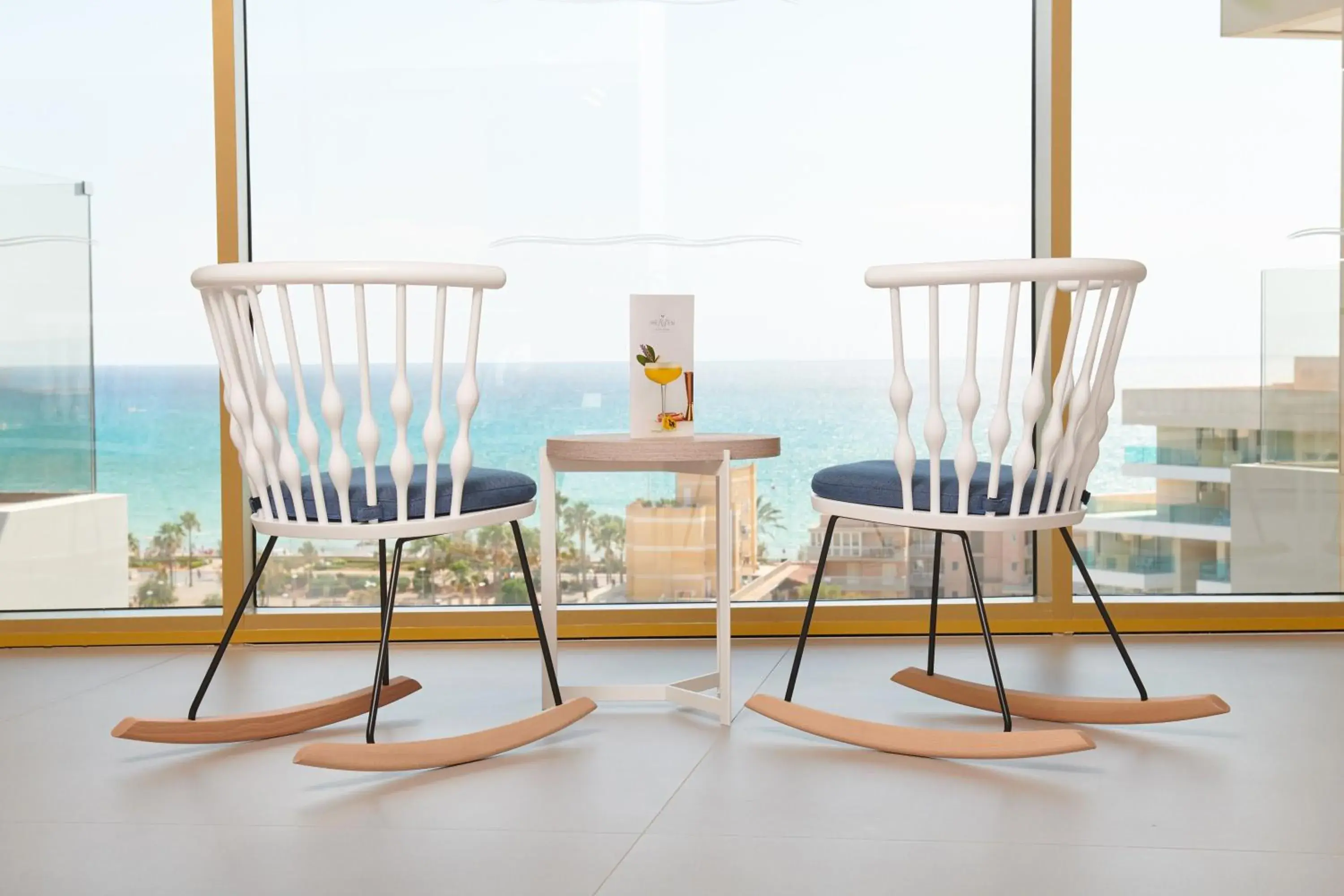 Lounge or bar in Hipotels Playa de Palma Palace&Spa Lounge or bar in Hipotels Playa de Palma Palace&Spa