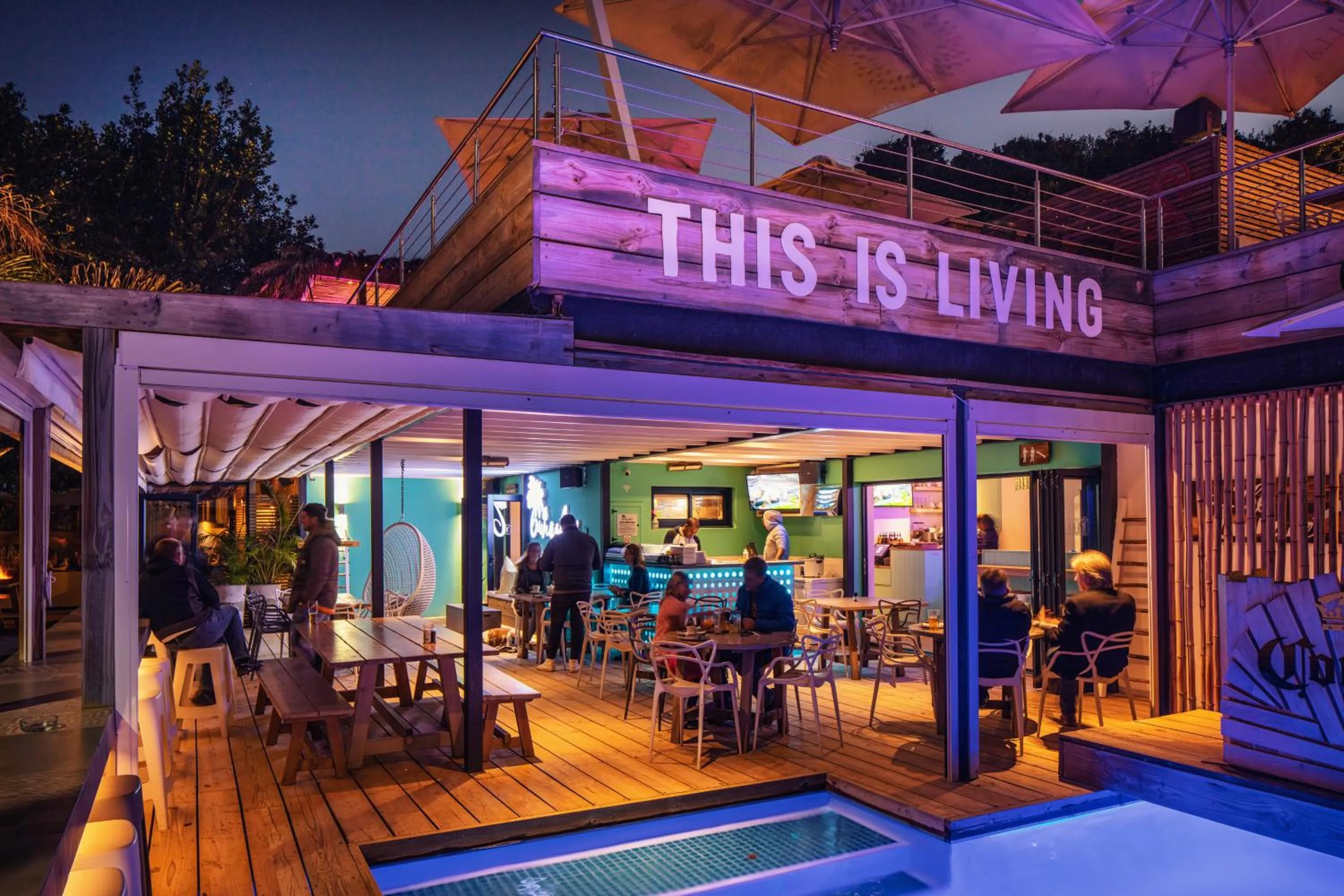 Restaurant/places to eat in The Bungalow