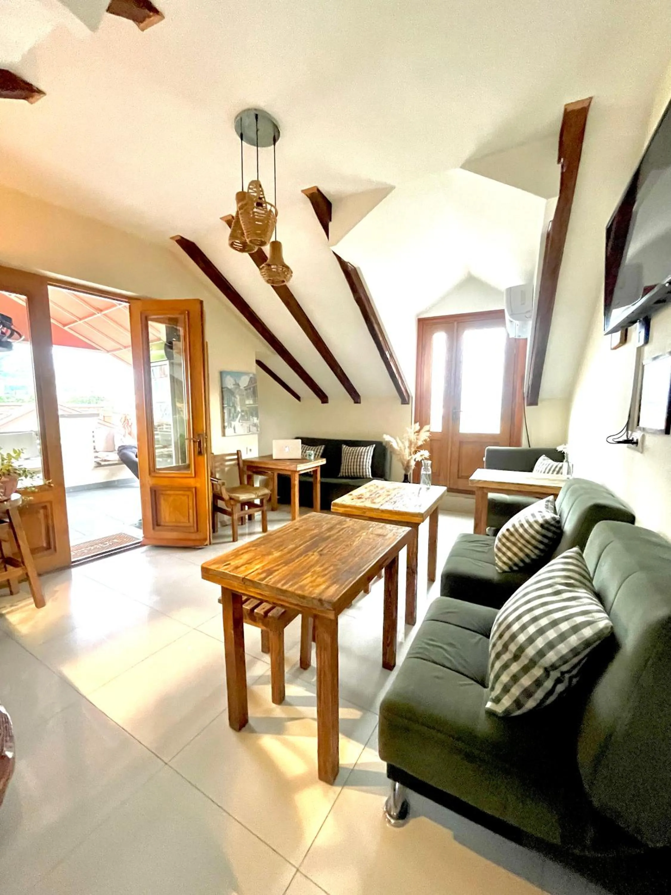 Seating area in Betlemi Old Town Hotel