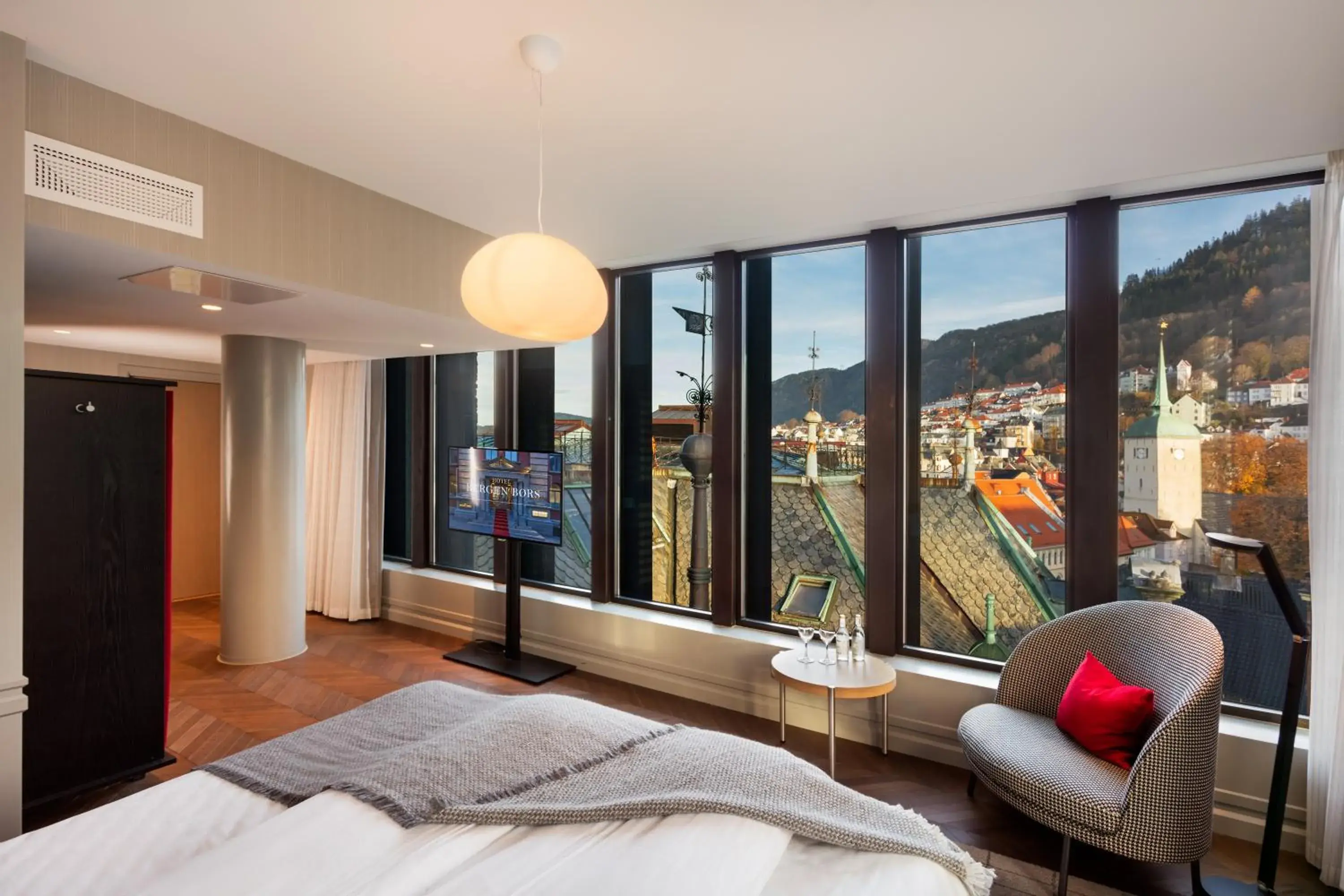 Deluxe King Room with City View - single occupancy in Bergen Børs Hotel Deluxe King Room with City View - single occupancy in Bergen Børs Hotel