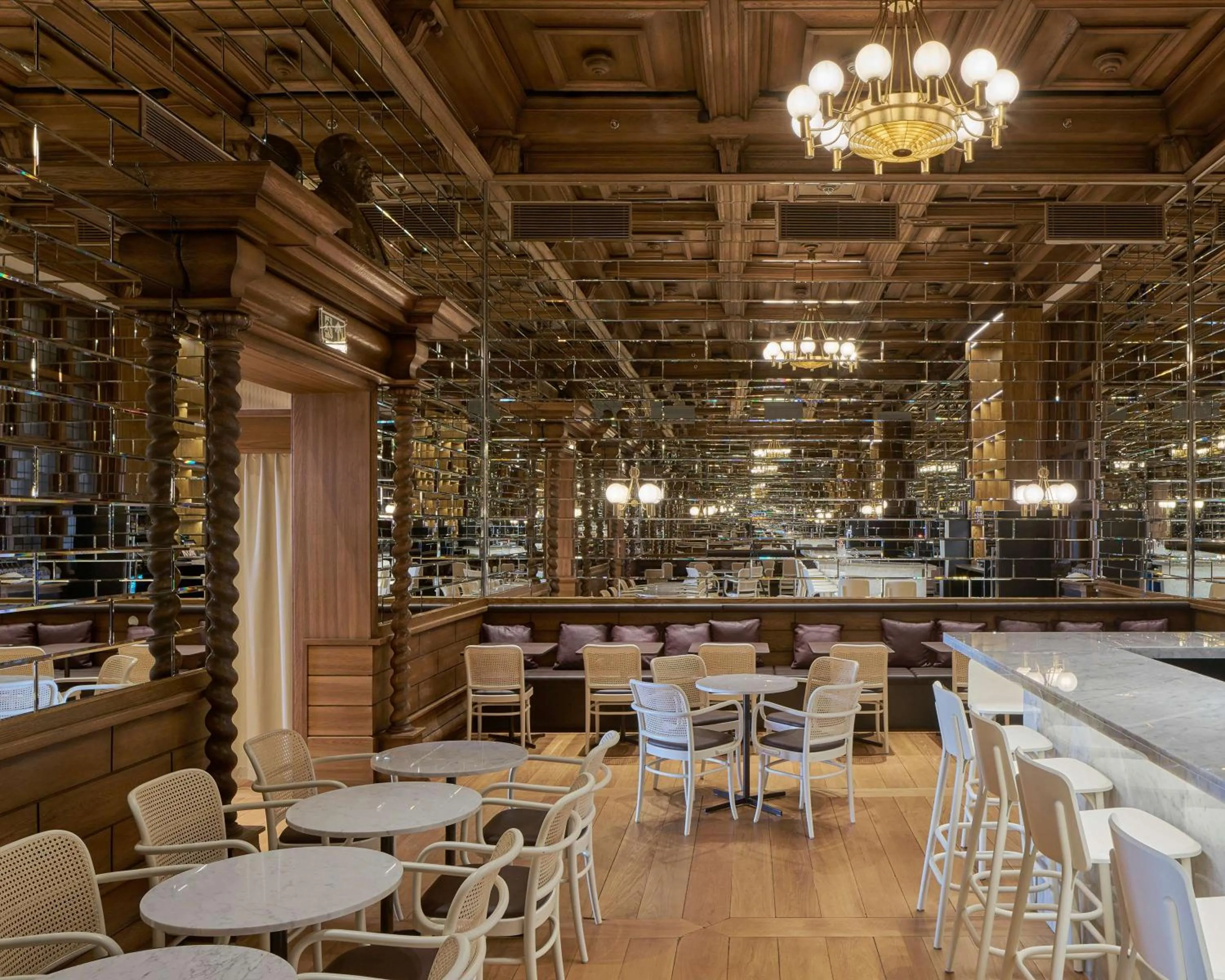 Lounge or bar in Bergen Børs Hotel