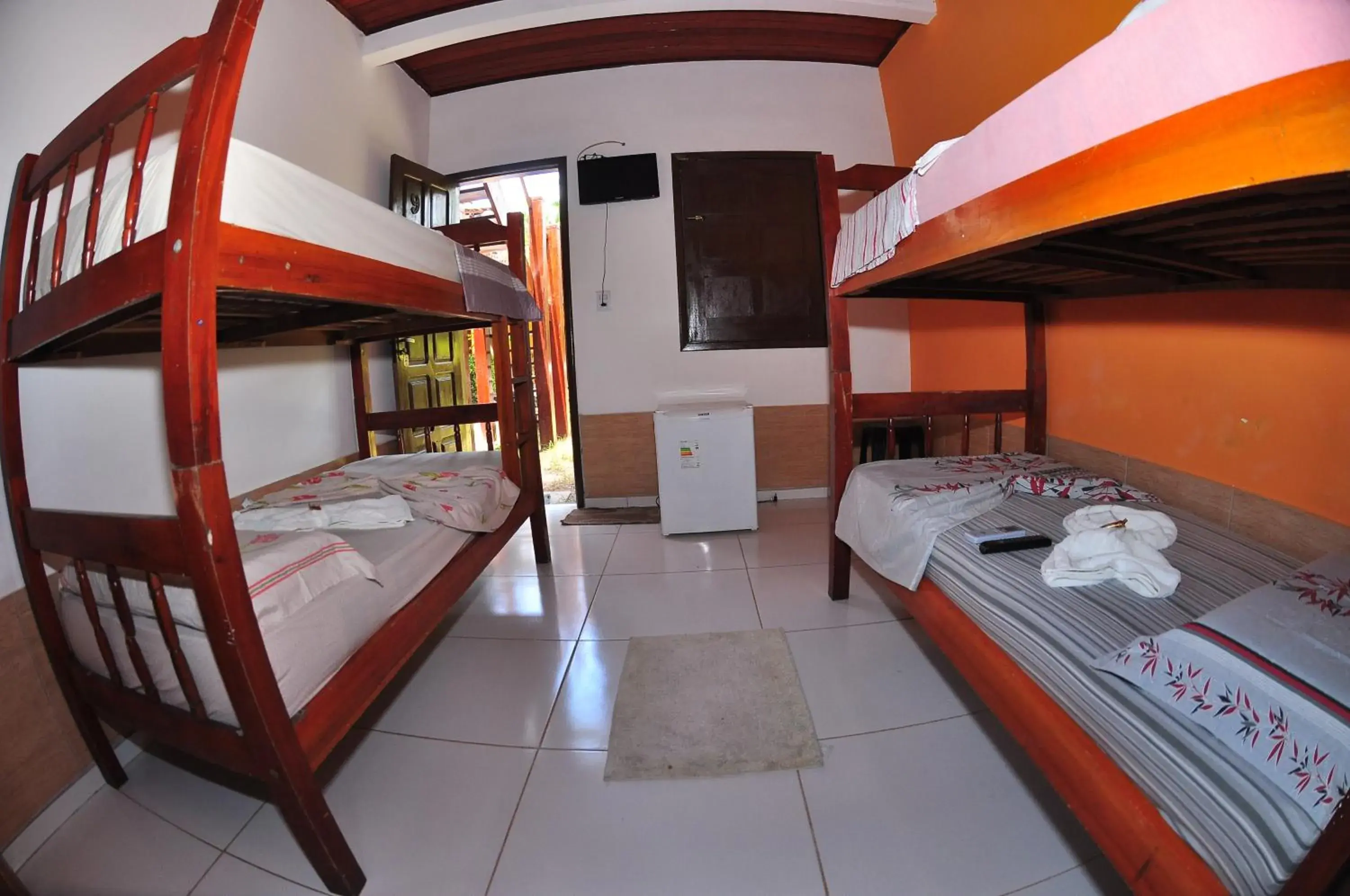 Economy Quadruple Room in Tapirandú Pousada Economy Quadruple Room in Tapirandú Pousada