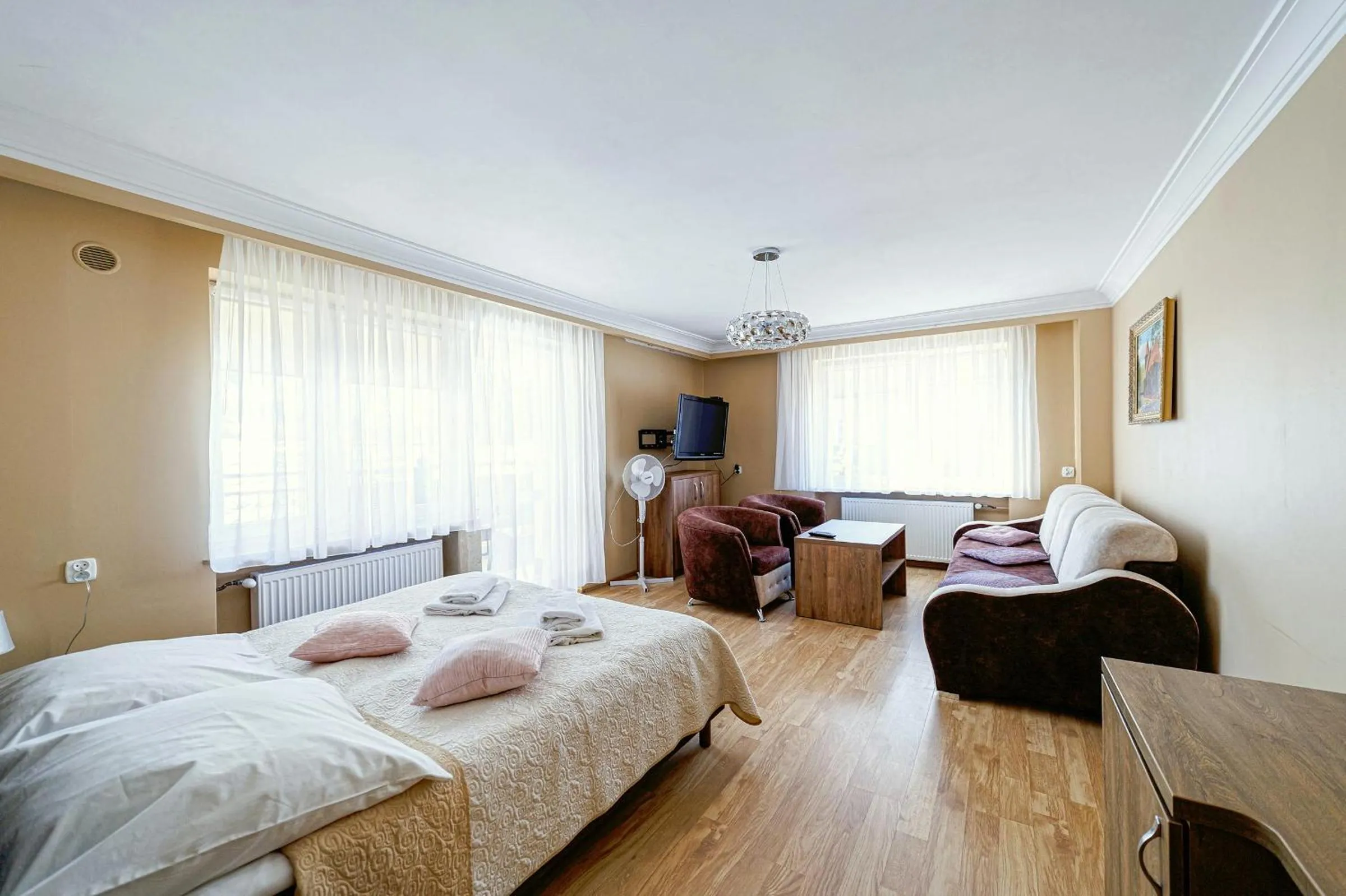 Living room, Bed in Stratos