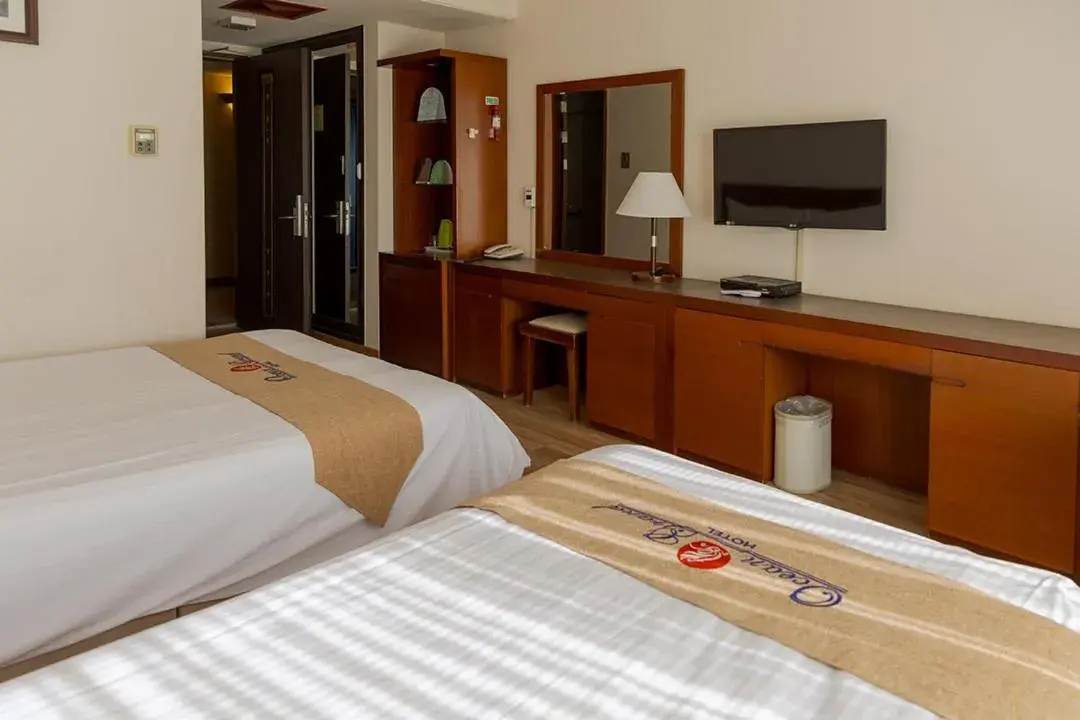 Standard Twin Room with Mountain View in Ocean Grand Hotel Standard Twin Room with Mountain View in Ocean Grand Hotel