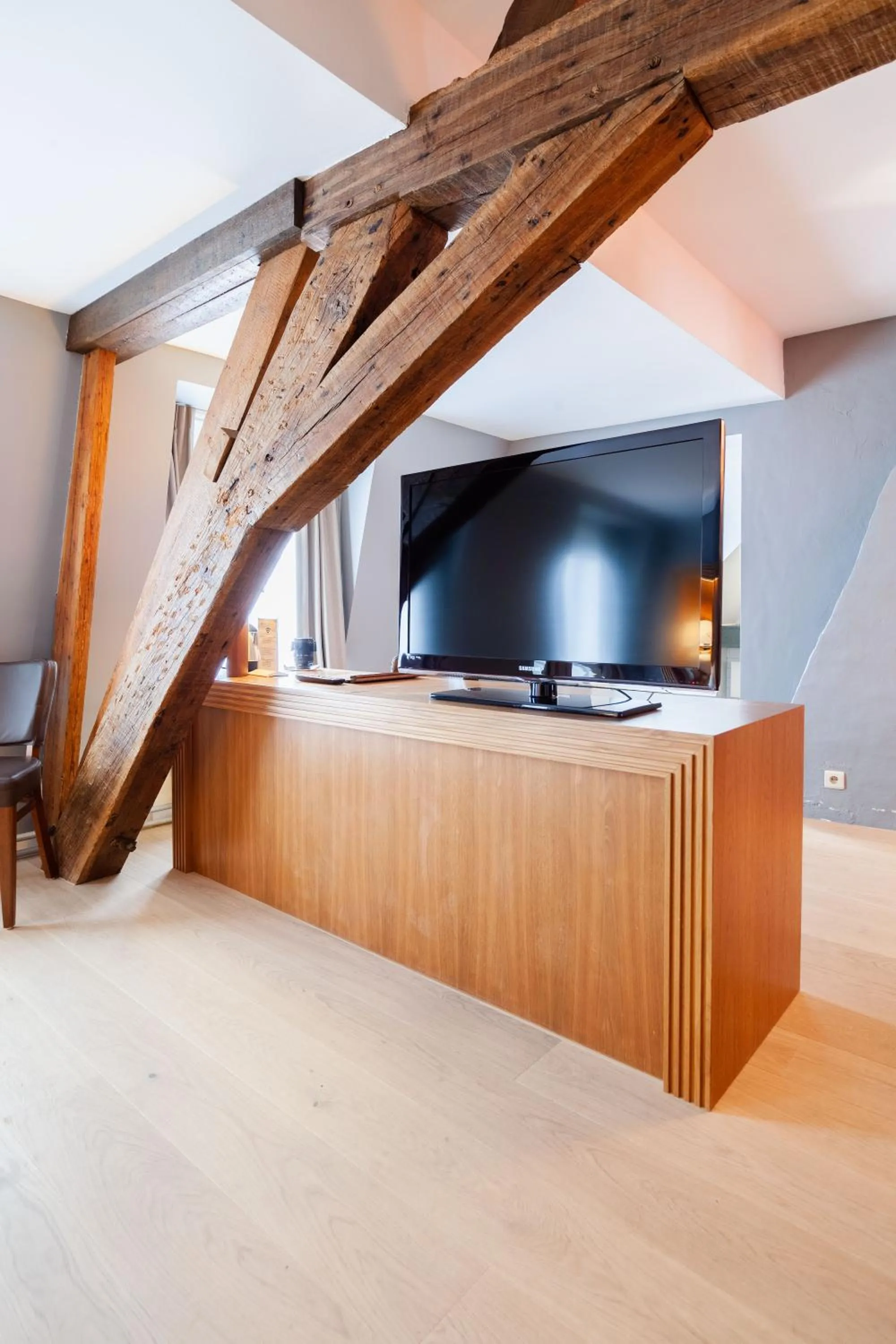 TV and multimedia in Hotel Hof van Aragon
