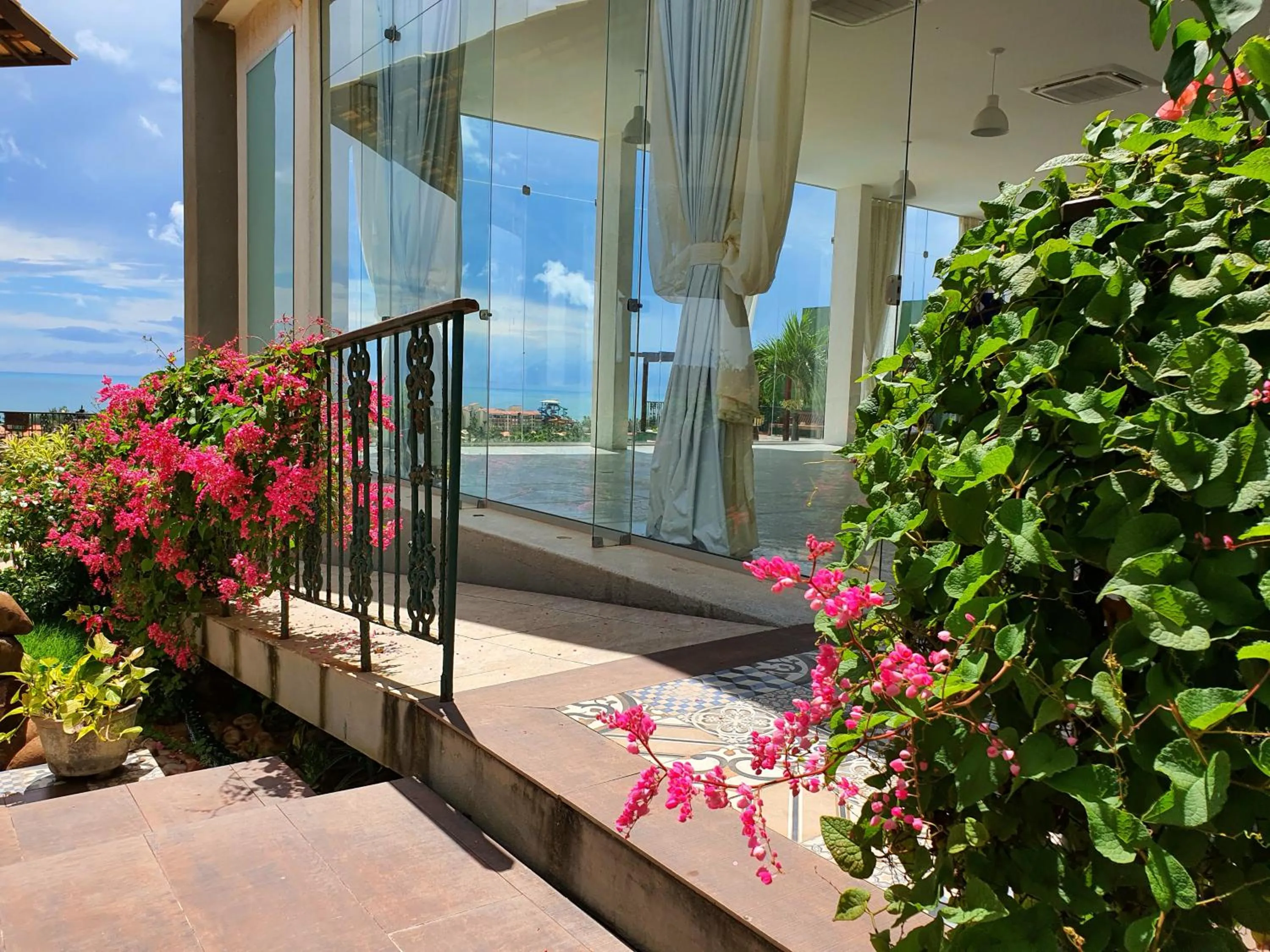 Business facilities in Hotel Santuário das Águias by Nobile