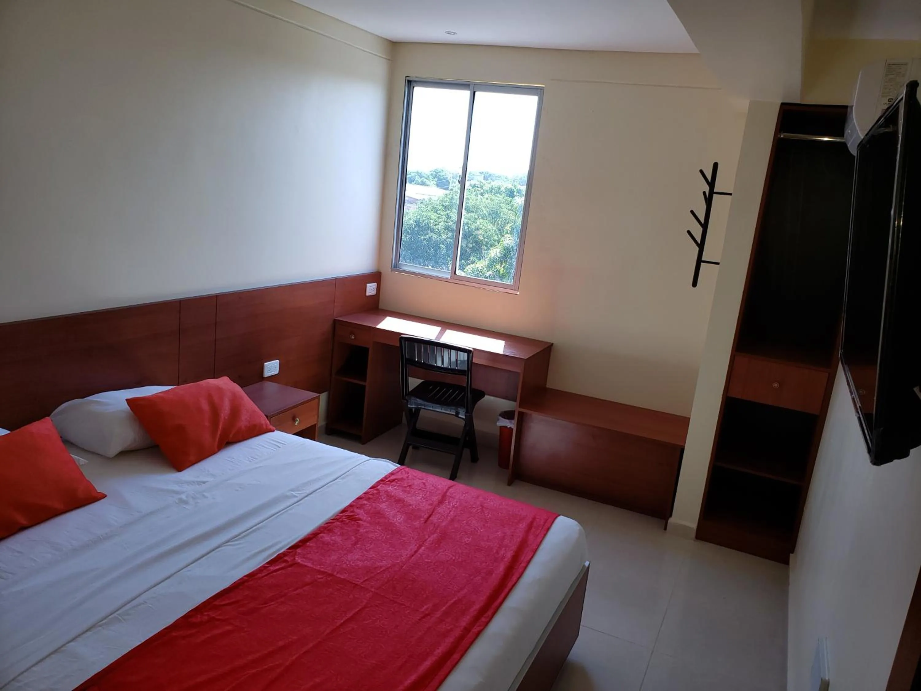 Hotel Sandiego inc