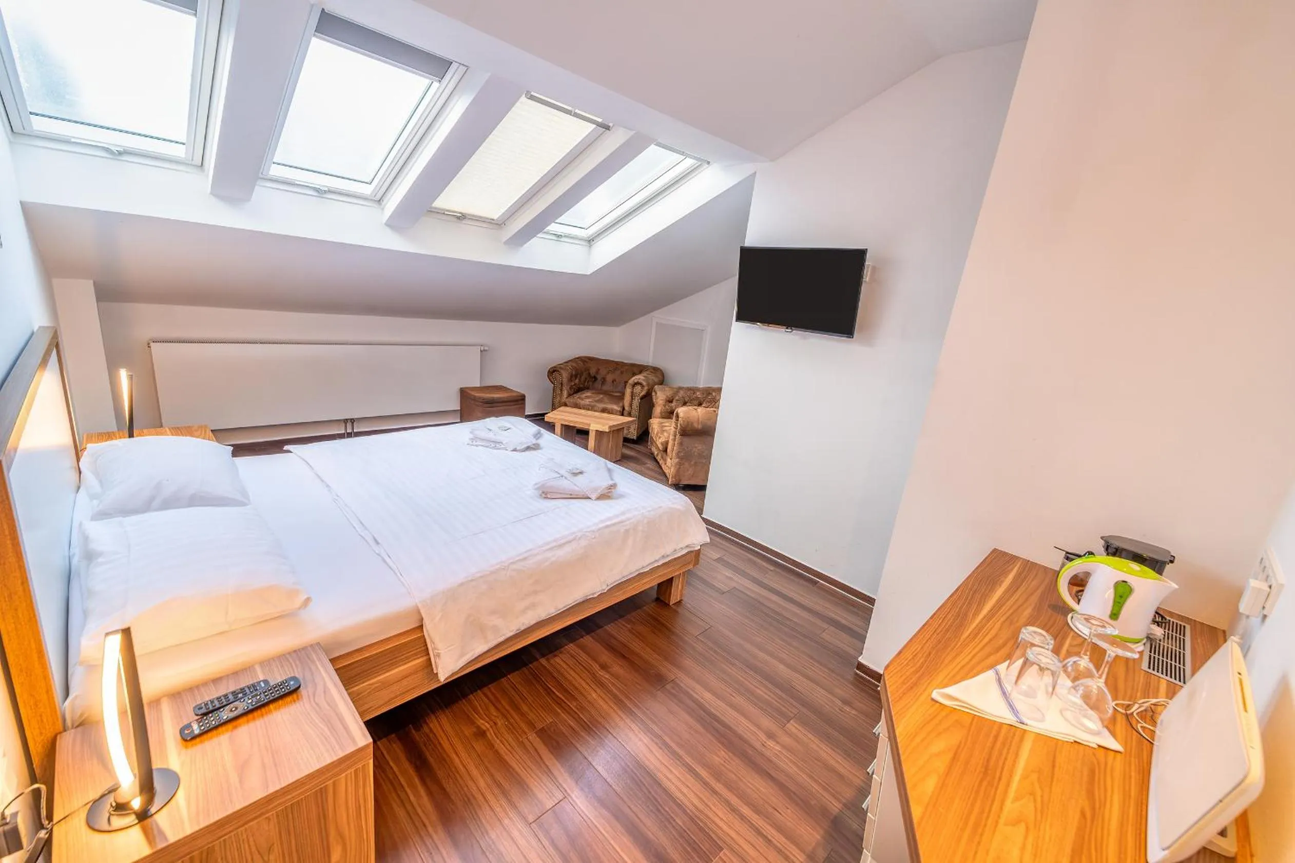 Photo of the whole room, Bed in Seaside-Townhouse