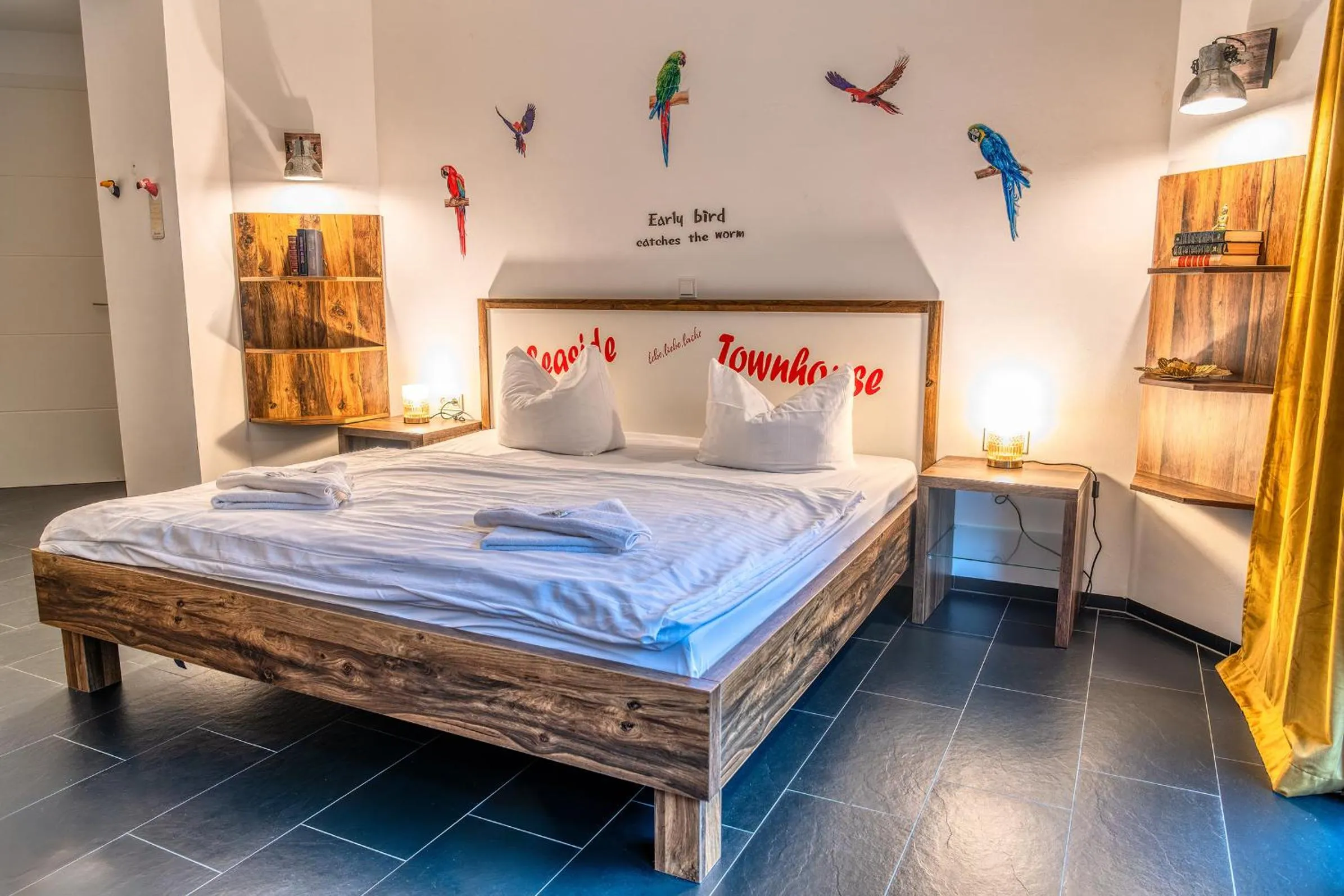 Bed in Seaside-Townhouse