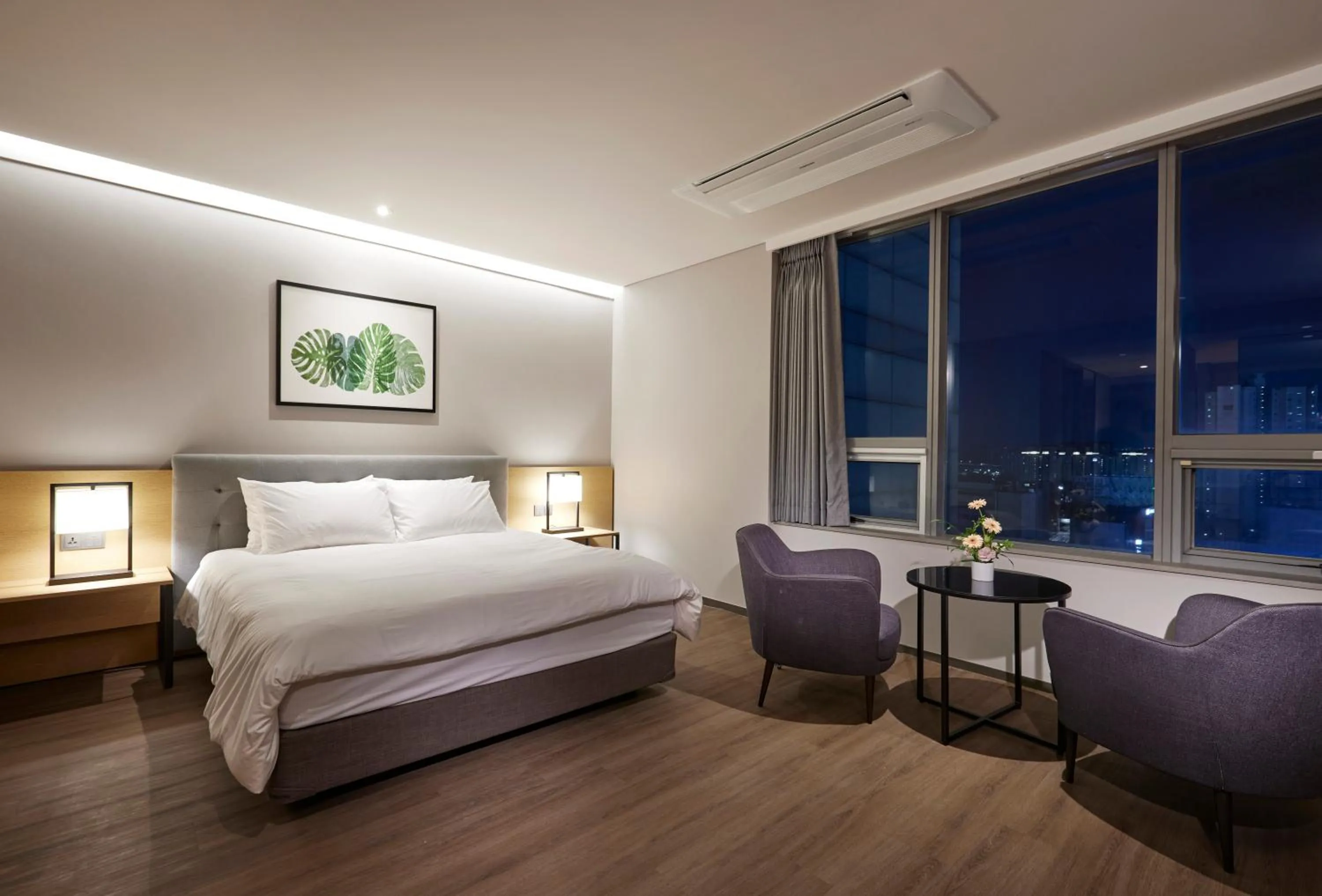 Bed in Hotel Interciti